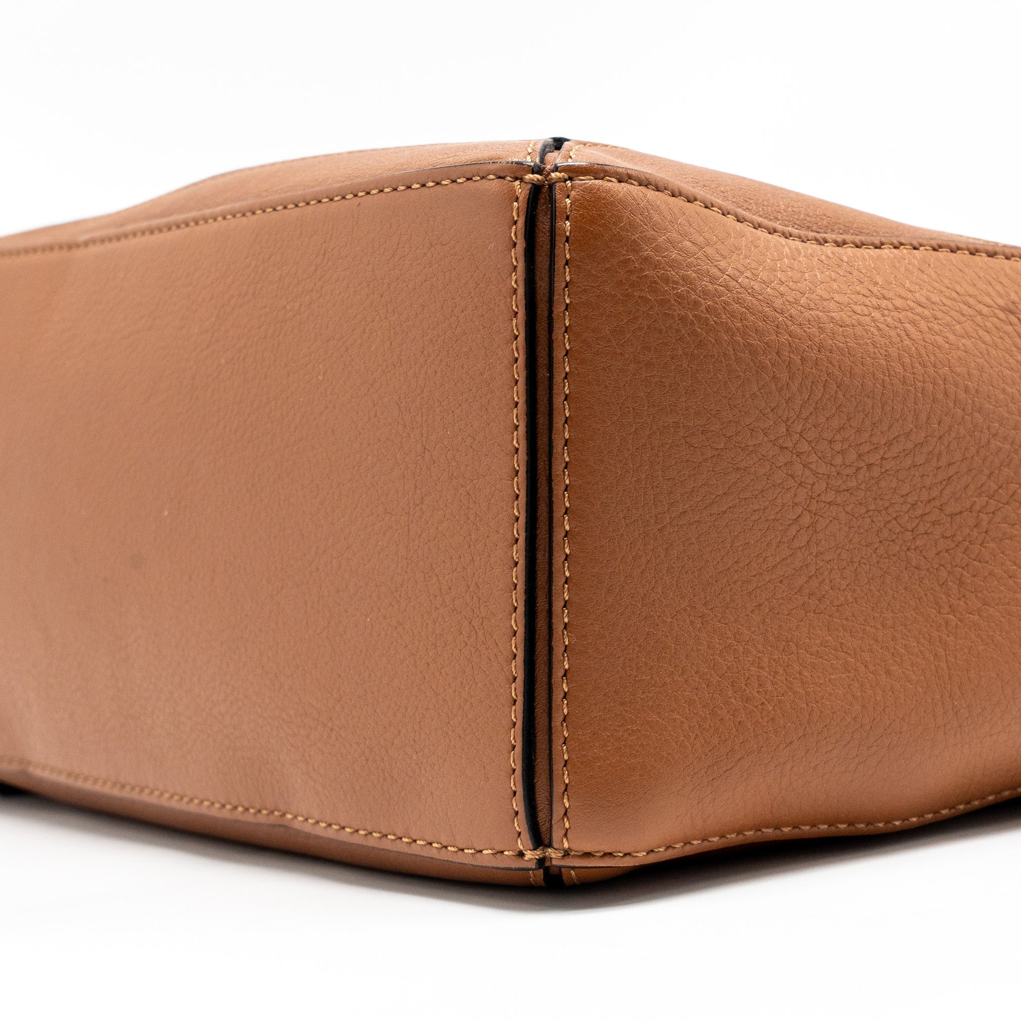 loewe-small-puzzle-bag-calfskin-tan-shw-4