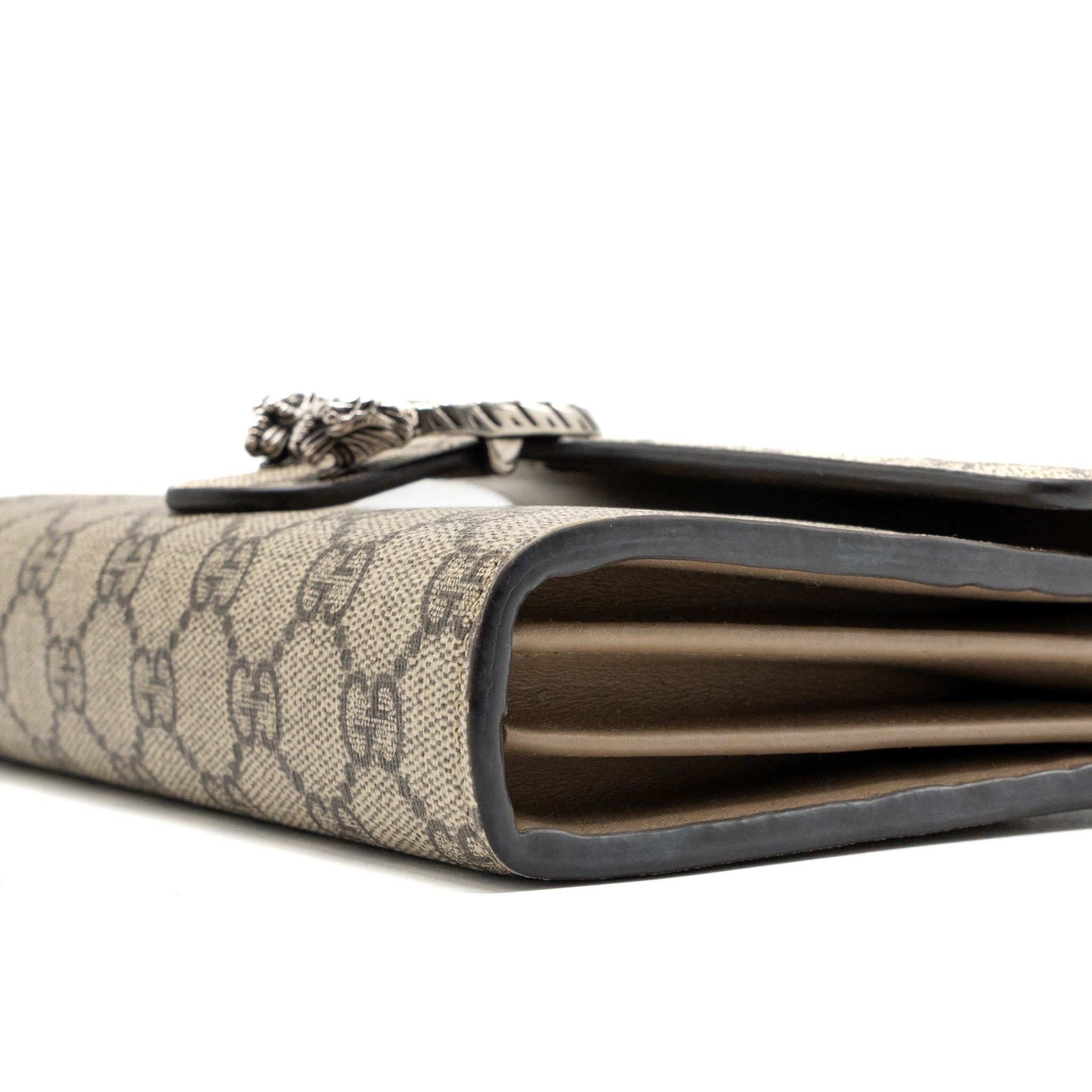 gucci-dionysus-wallet-on-chain-gg-supreme-canvas-leather-beige-shw-copy