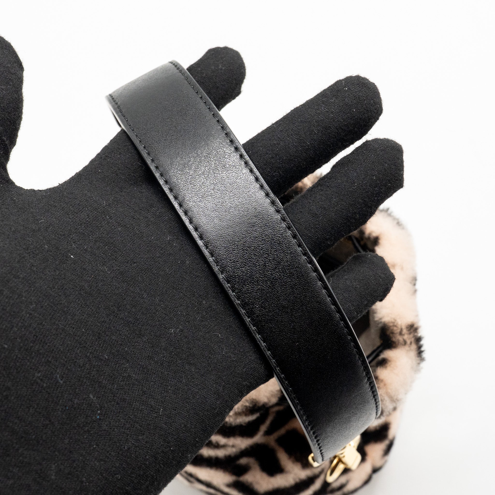 fendi-mini-mon-tresor-bucket