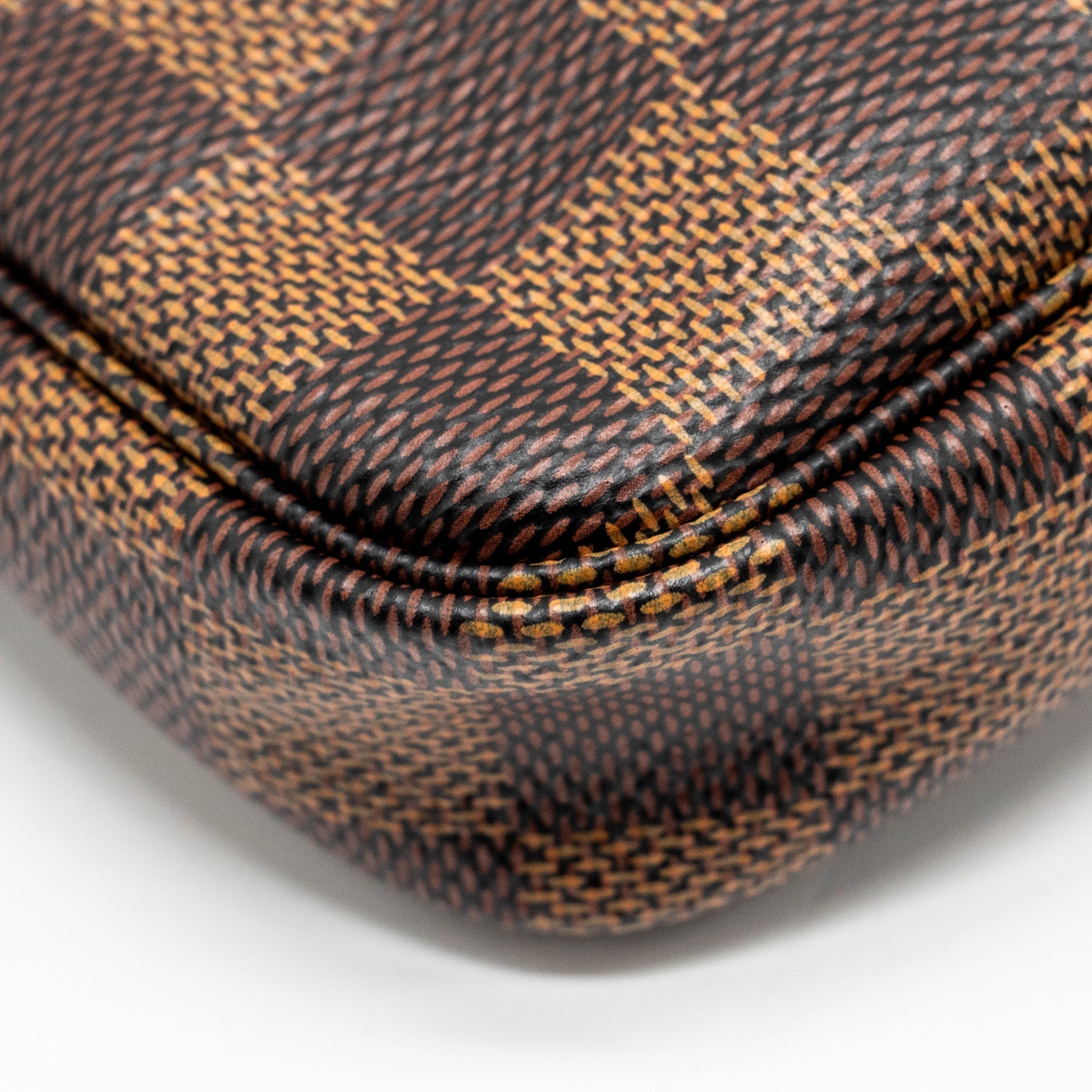 louis-vuitton-mini-pochette-damier-ebene-ghw-2