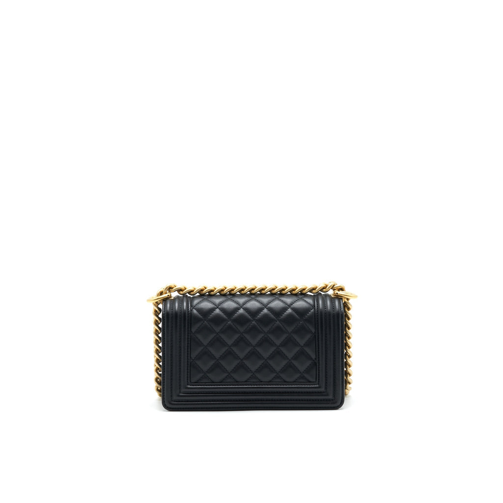 chanel-small-boy-bag-calfskin-black-with-ghw-serial27-1
