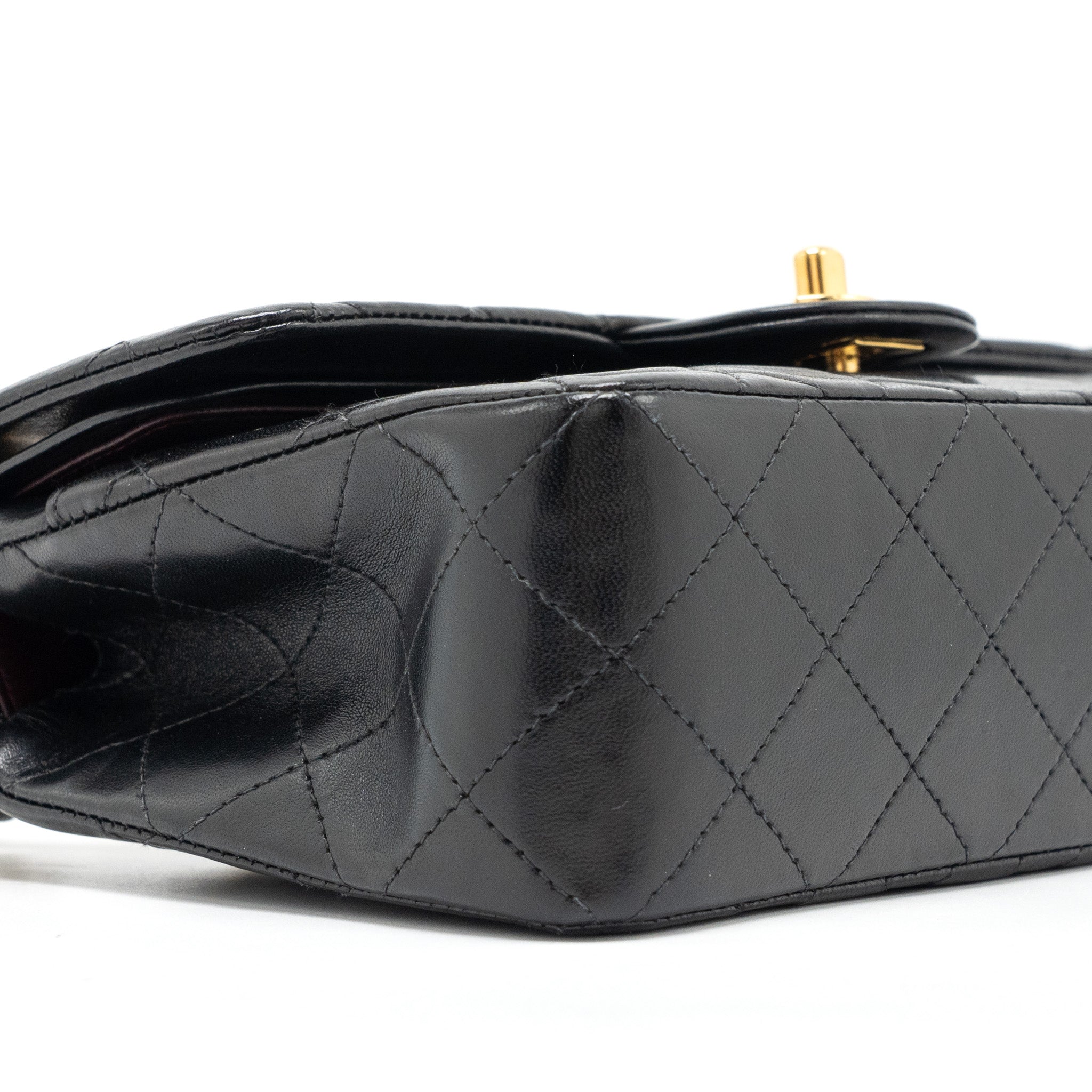 chanel-vintage-small-classic-double-flap-bag-lambskin-black-ghw-1