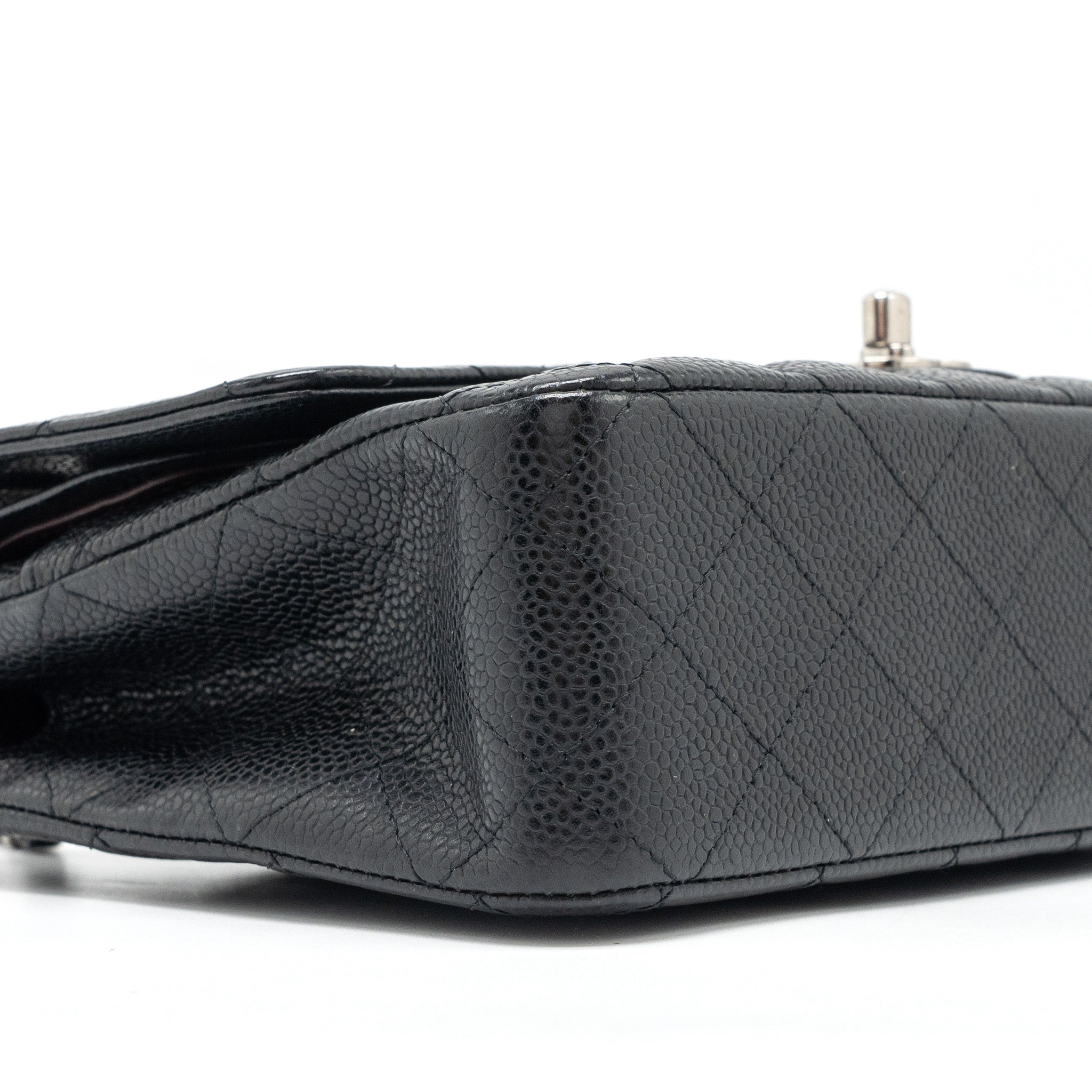 chanel-medium-classic-double-flap-bag-caviar-black-shw-5