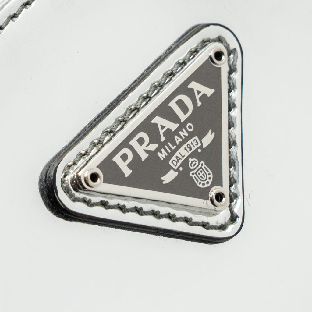 prada-borsa-a-spalla-cleo-pelle-spazzolato-argento-shw