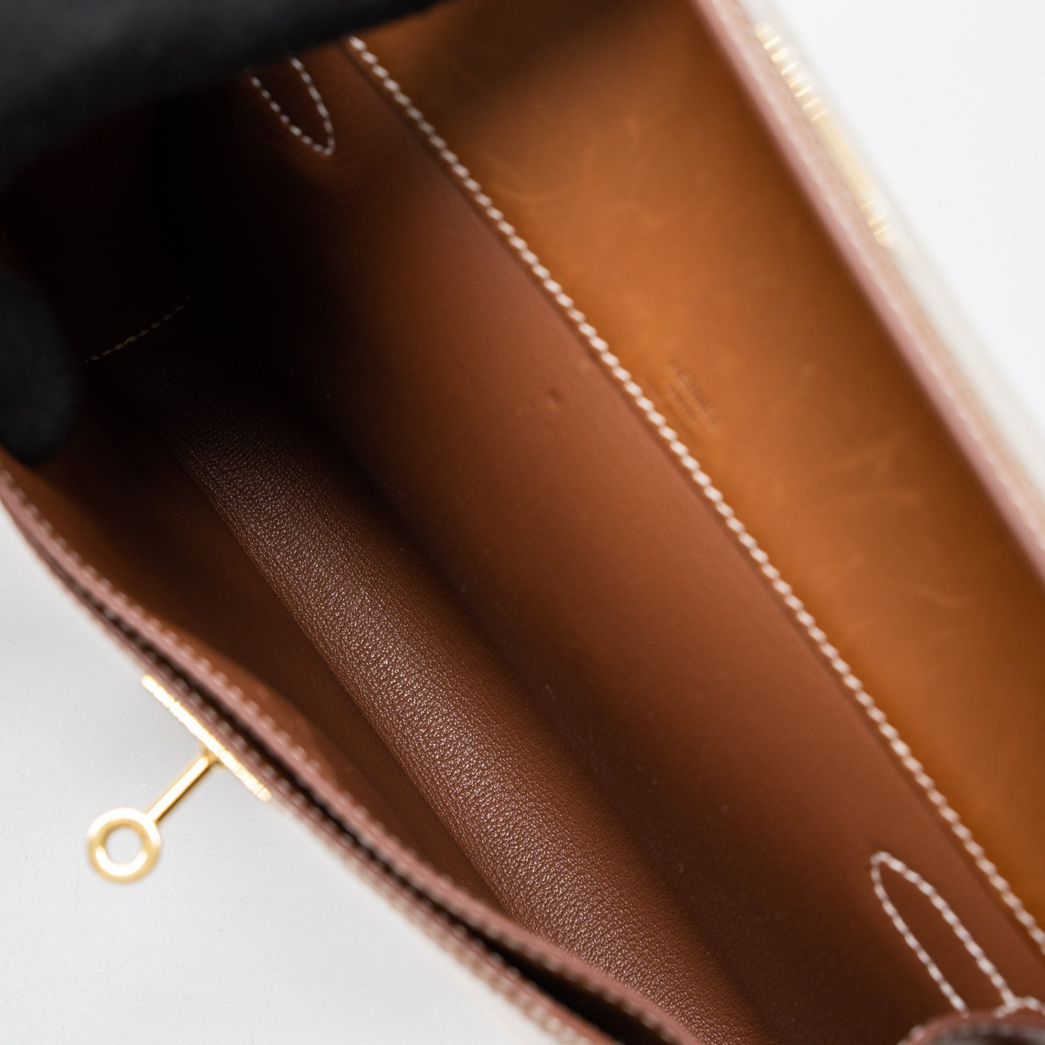 hermes-pochette-kelly-depeches-25-canvas-barenia-ecru-beige-fauve-ghw-stamp-z