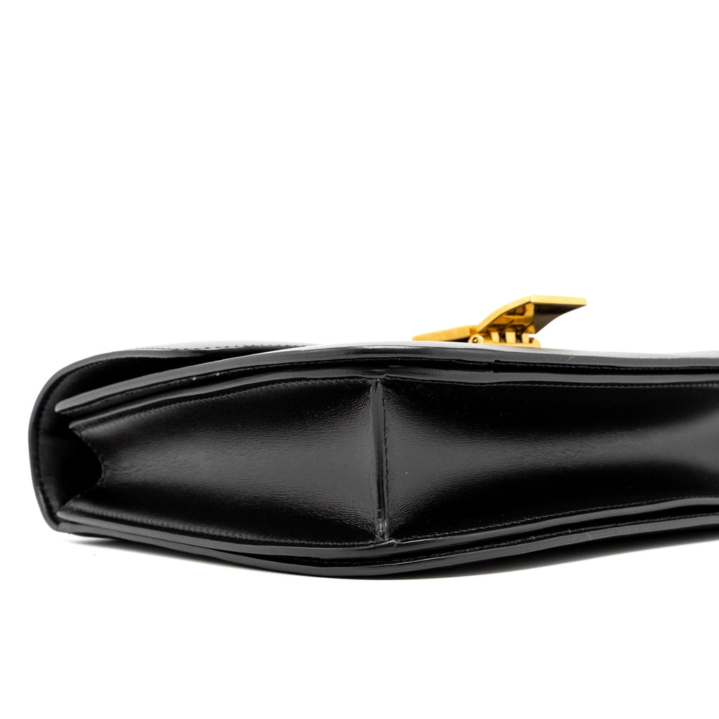 celine-medium-classic-box-calfskin-black-ghw