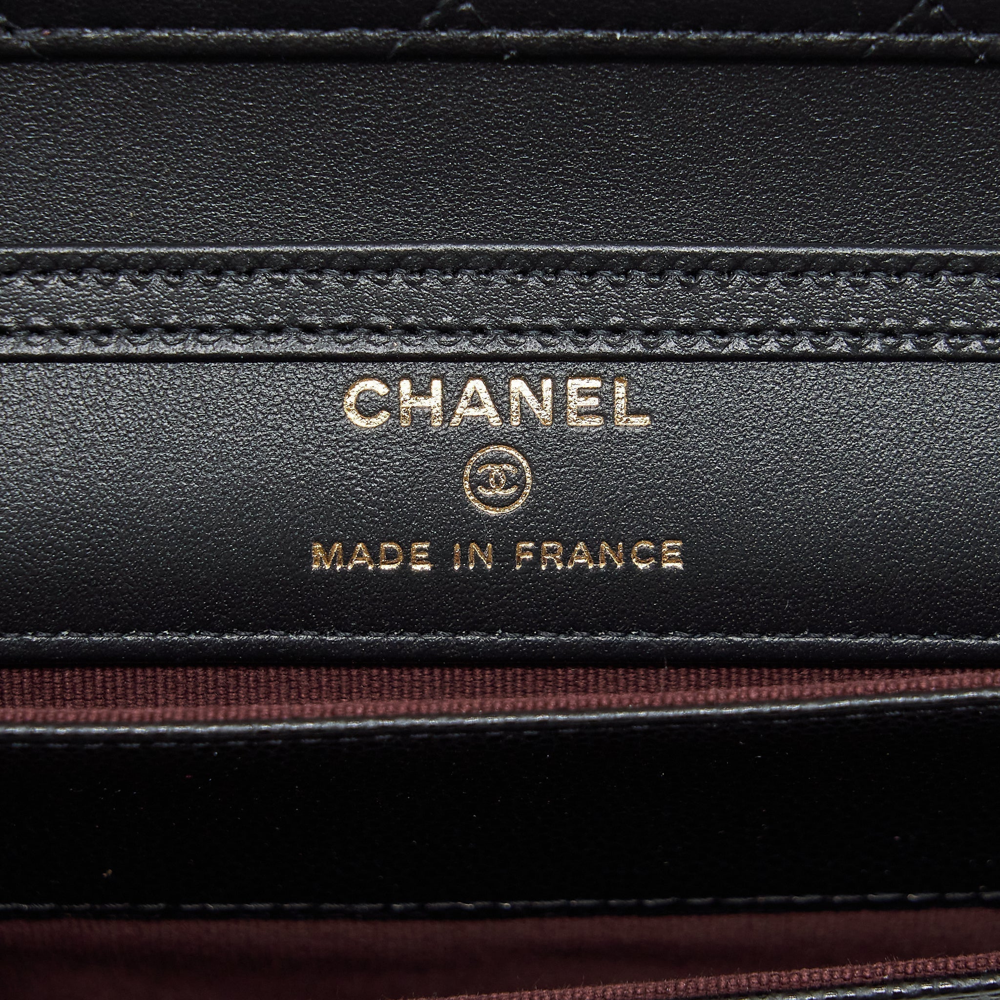 chanel-22p-2-in-1-wallet-on-chain-caviar-black-lghw