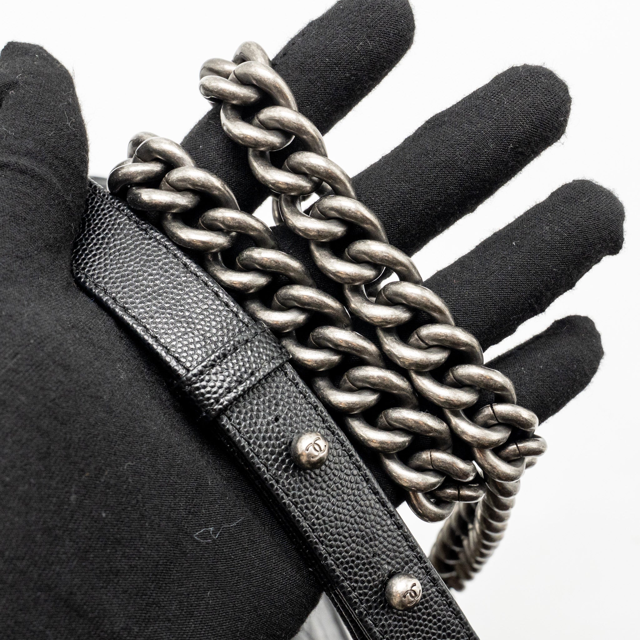 chanel-medium-boy-bag-caviar-black-shw-1