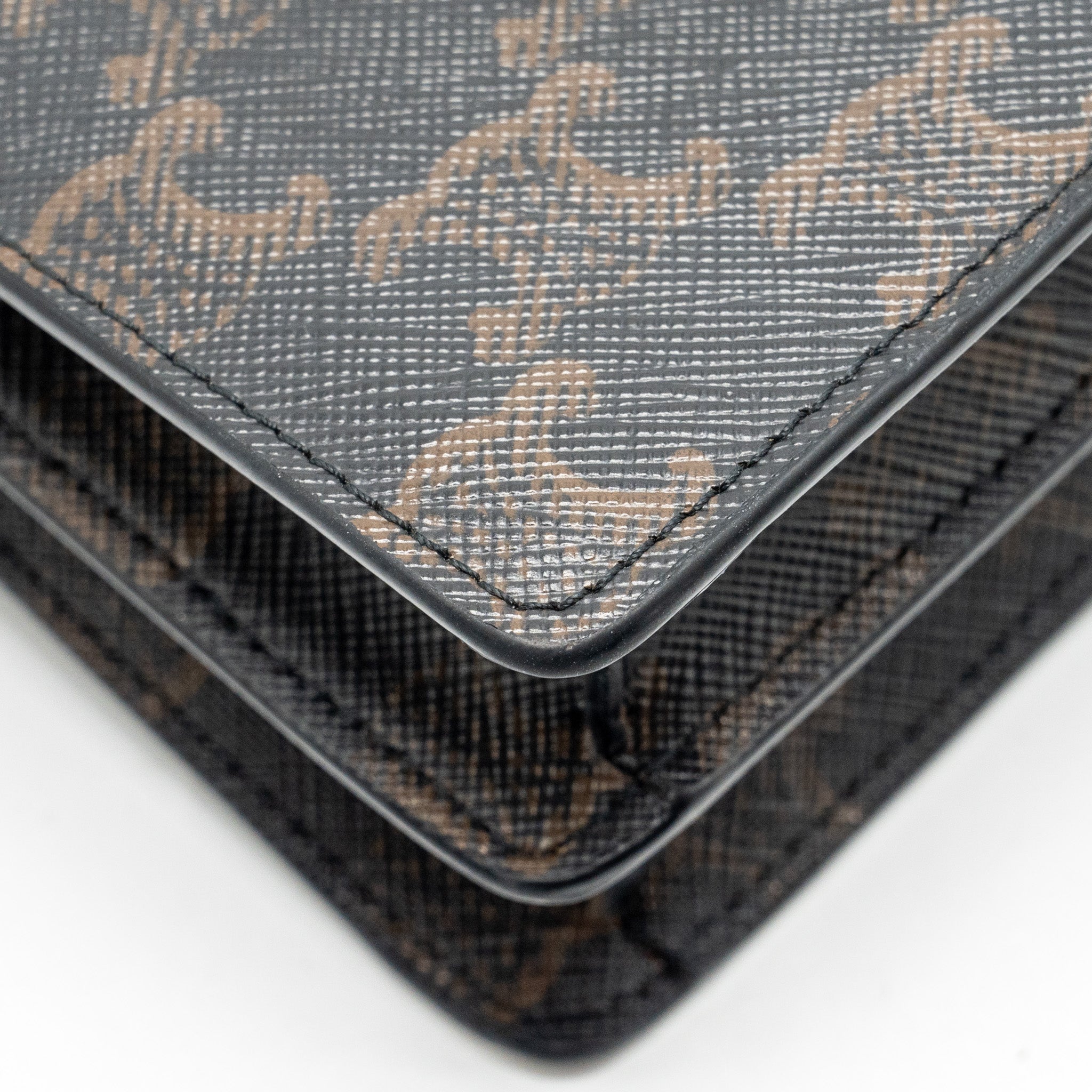 celine-wallet-on-strap-triomphe-canvas-smooth-lambskin-tan-ghw-4