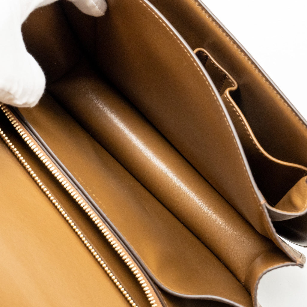 celine-medium-classic-box-bag-calfskin-caramel-ghw