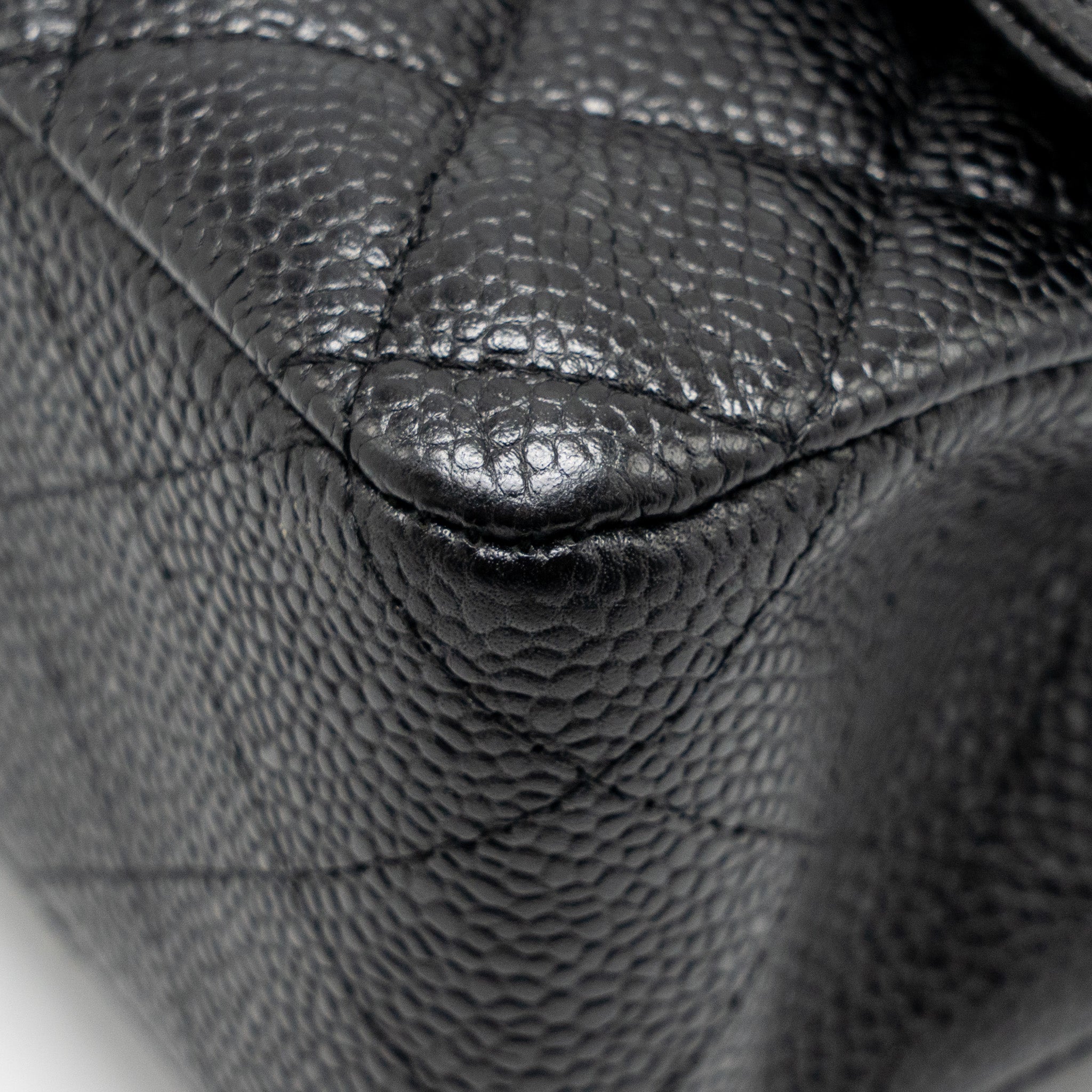 chanel-medium-classic-double-flap-bag-caviar-black-shw-14
