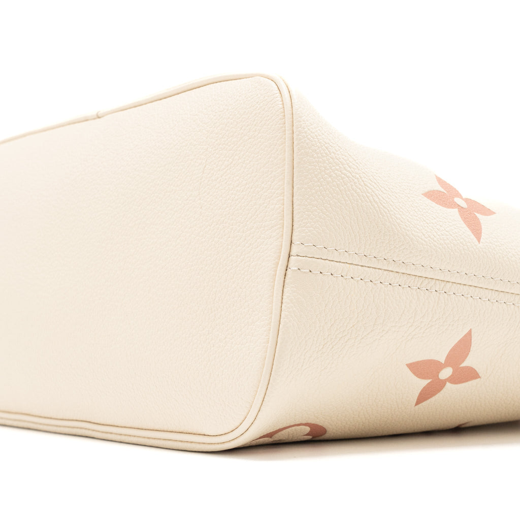 louis-vuitton-neverfull-mm-monogram-empreinte-creme-rose-trianon-ghw