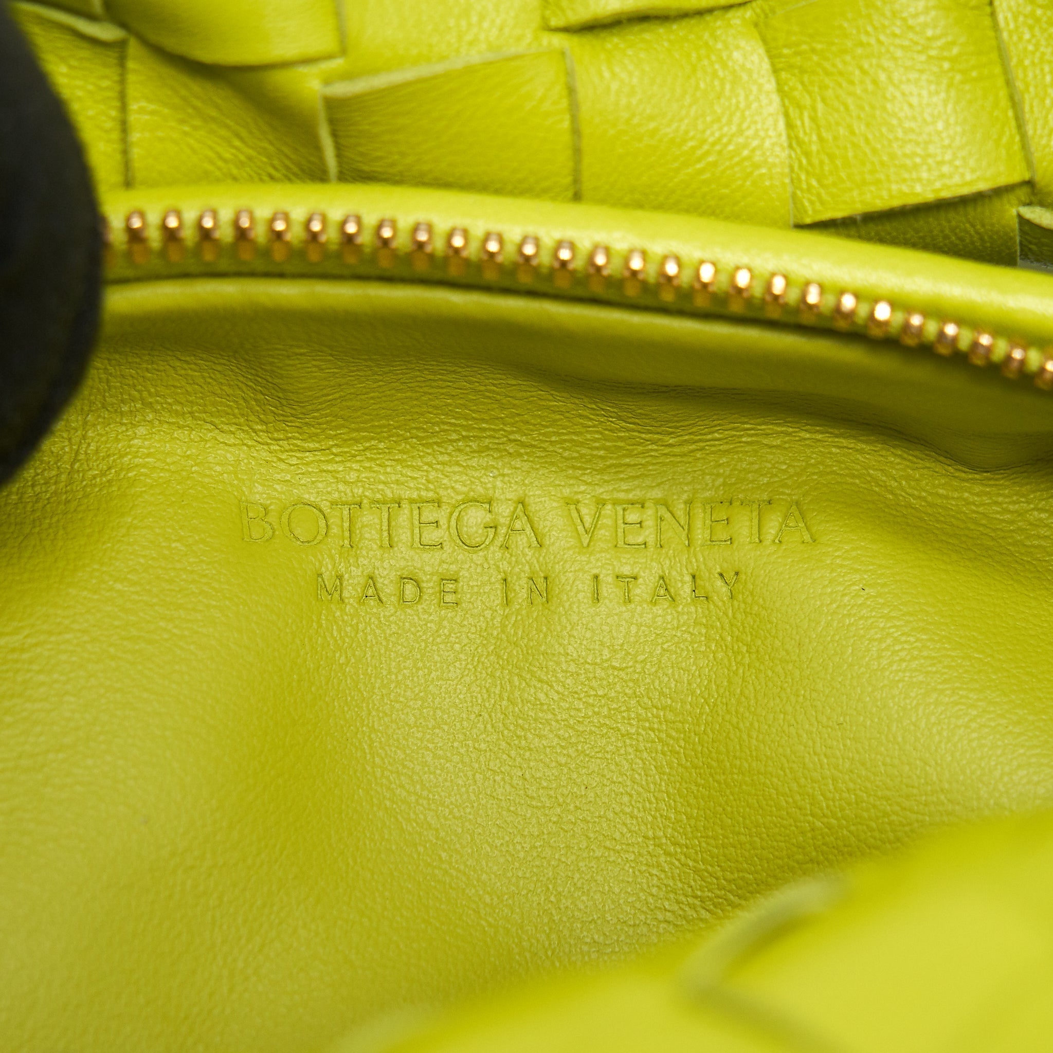 bottega-veneta-mini-jodie-kiwi-colour