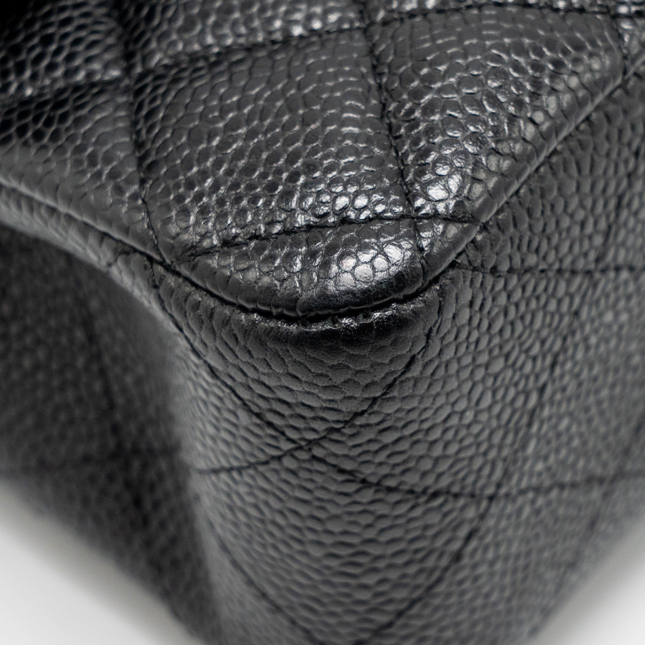 chanel-medium-classic-double-flap-bag-caviar-black-shw-14