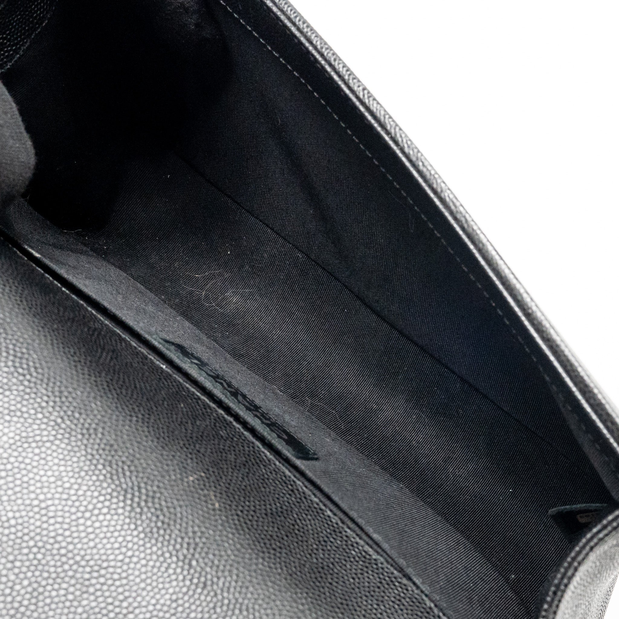 chanel-medium-boy-bag-caviar-black-shw-1