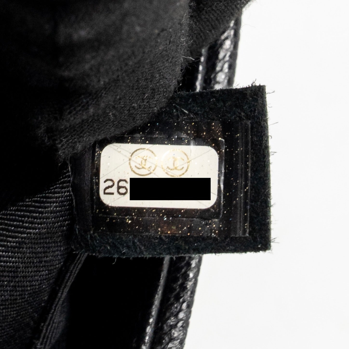 chanel-medium-boy-bag-caviar-black-shw-1