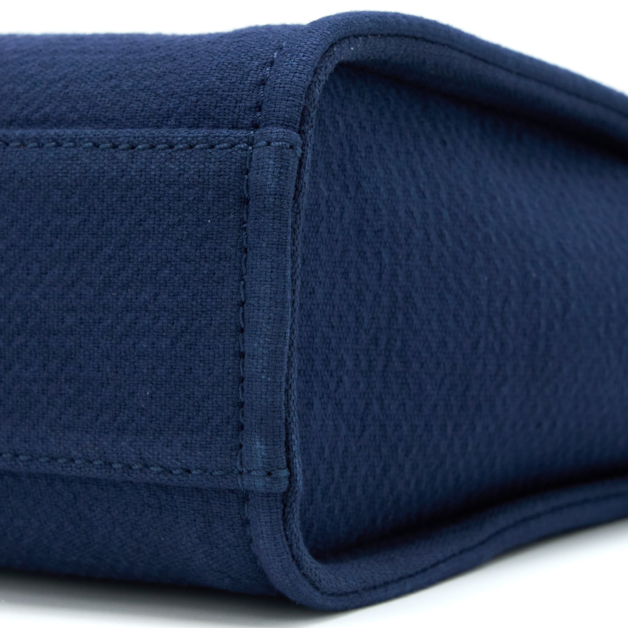 chanel-pm-deauville-tote-bag-canvas-navy-shw-microchip
