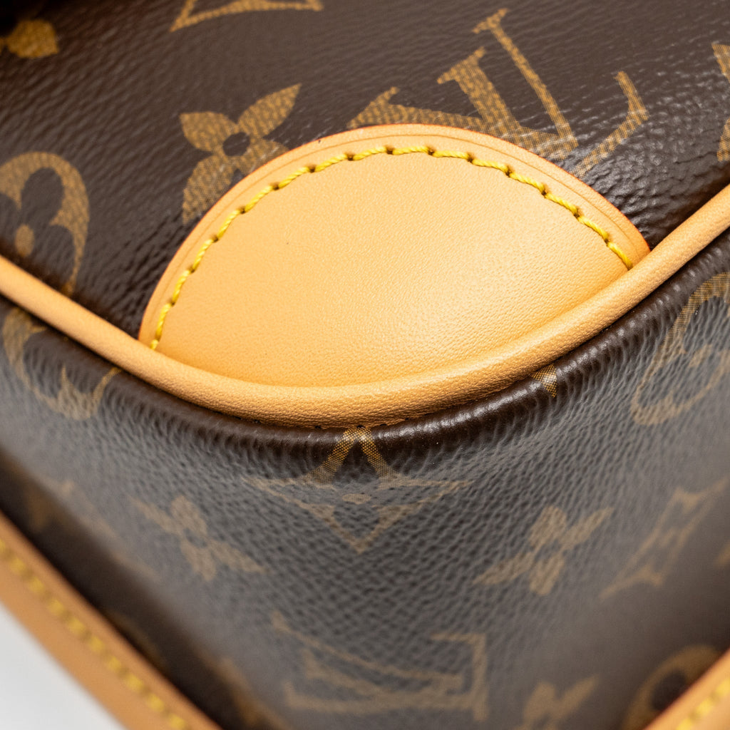 louis-vuitton-diane-bag-with-jacquard-strap-monogram-canvas-ghw-1
