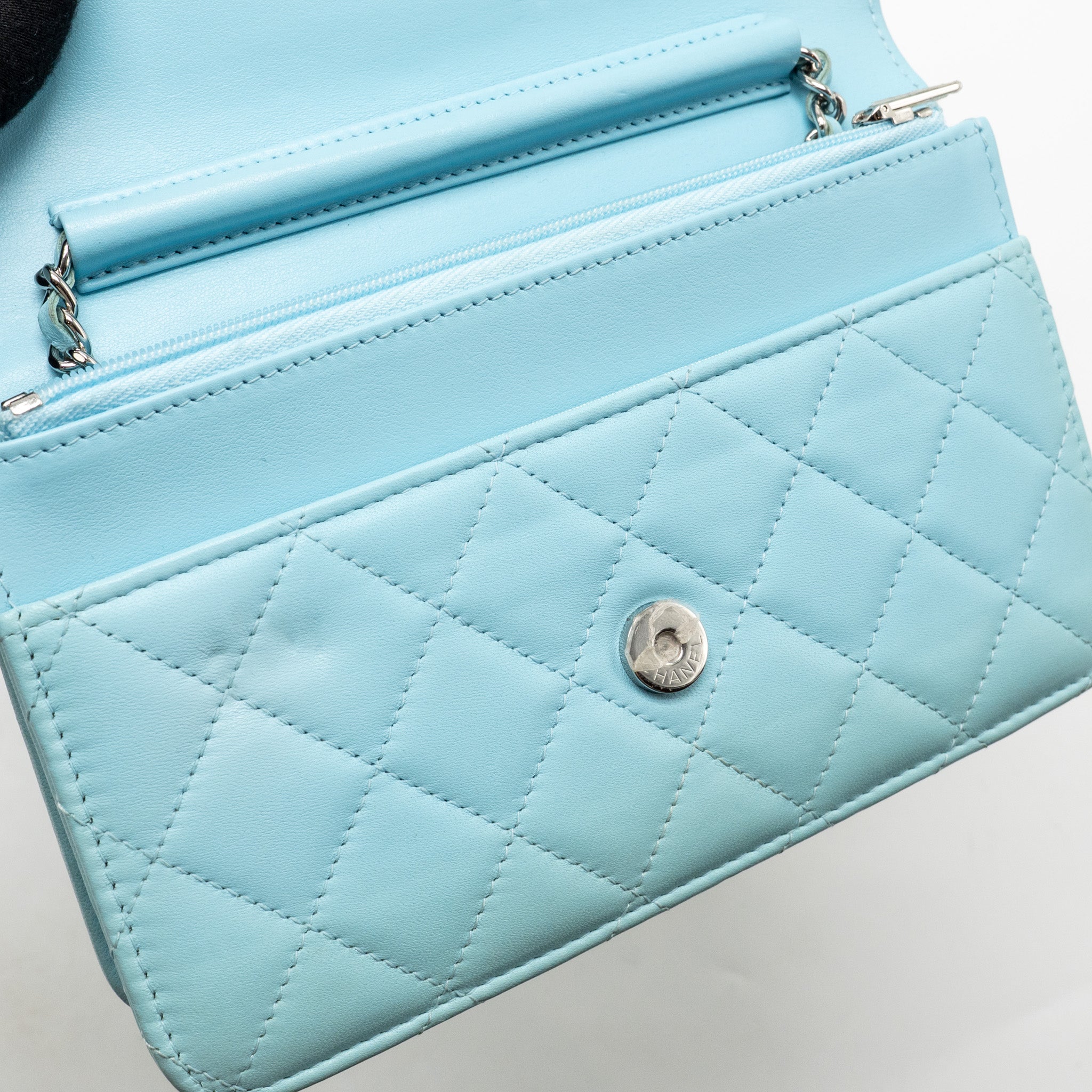 chanel-classic-wallet-on-chain-lambskin-light-blue-shw-1