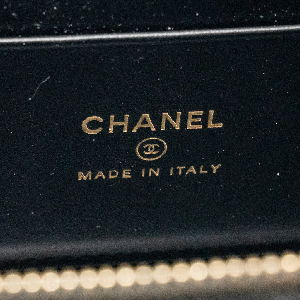 chanel-letter-top-handle-long-vanity-with-chain-caviar-black-ghw
