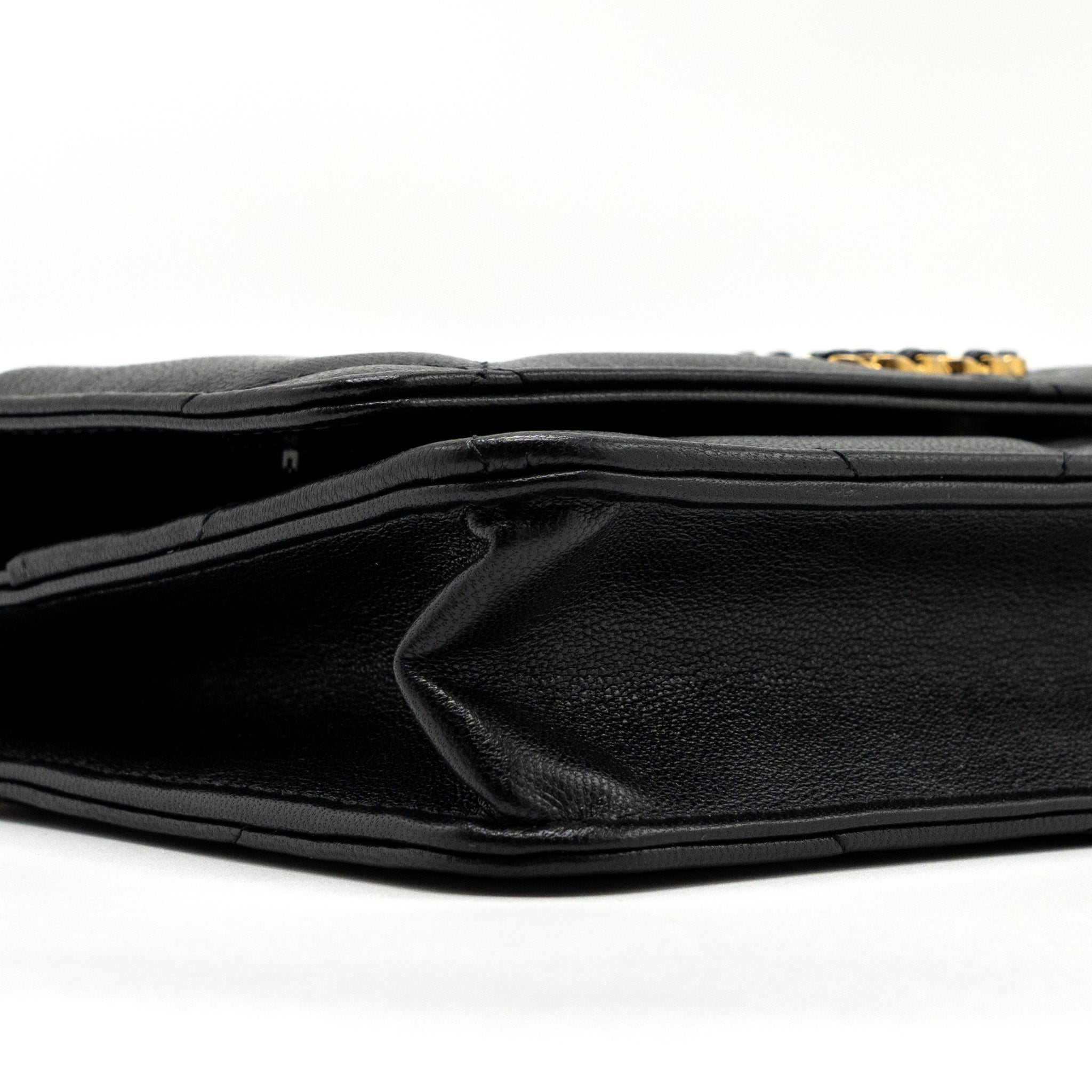 chanel-19-wallet-on-chain-lambskin-black-multicolor-hardware