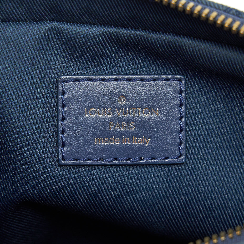 louis-vuitton-outd-bumbag-denim-navy