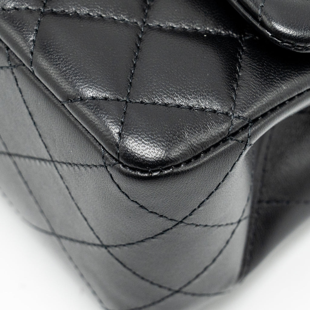 chanel-mini-square-flap-bag-lambskin-black-lghwmicrochip-1