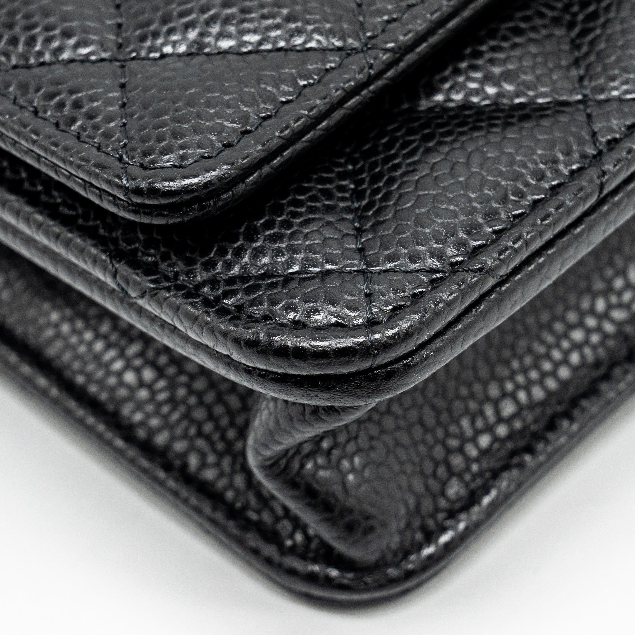 chanel-classic-wallet-on-chain-caviar-black-ghw-microchip-22