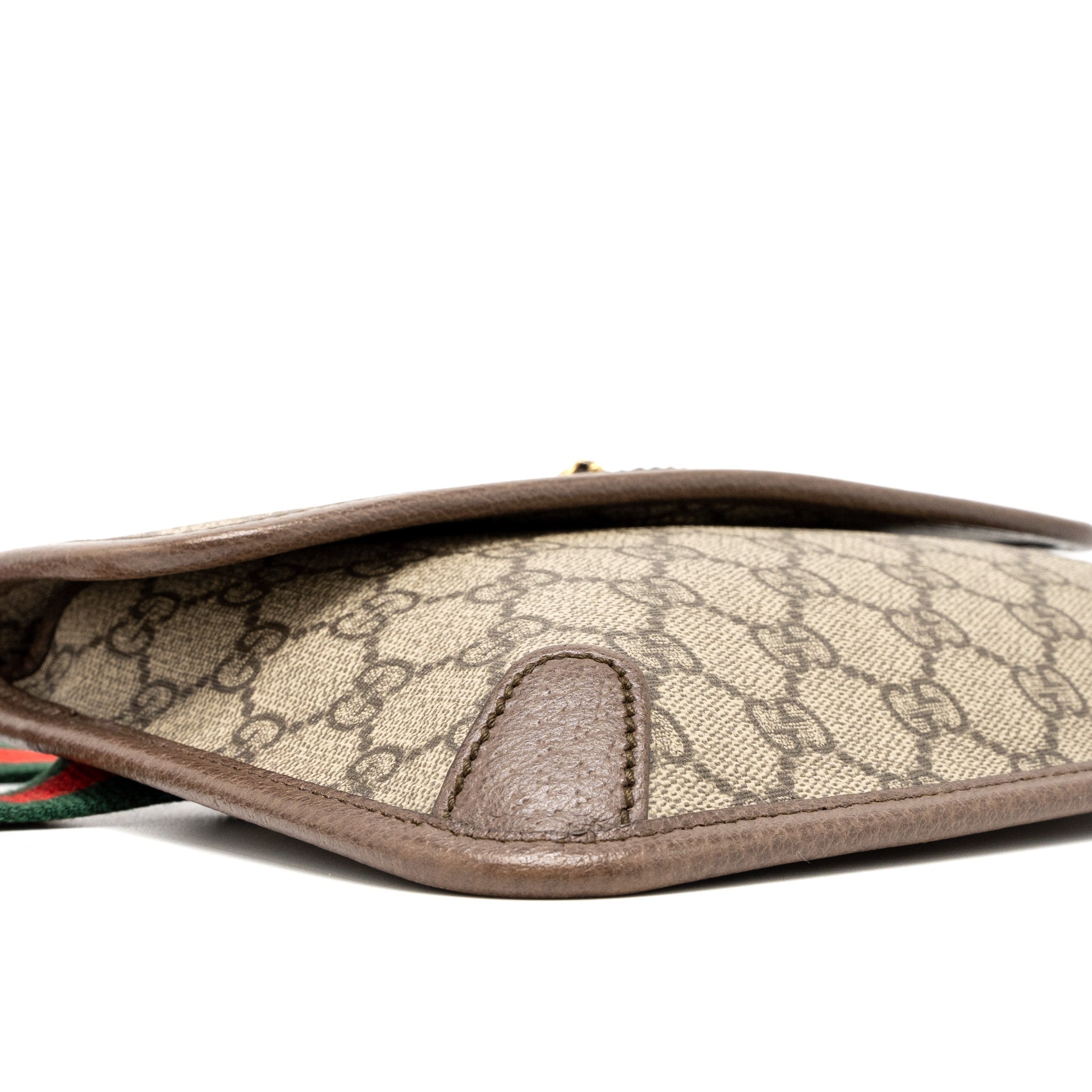 gucci-neo-vintage-gg-supreme-canvas-belt-bag-brushed-ghw