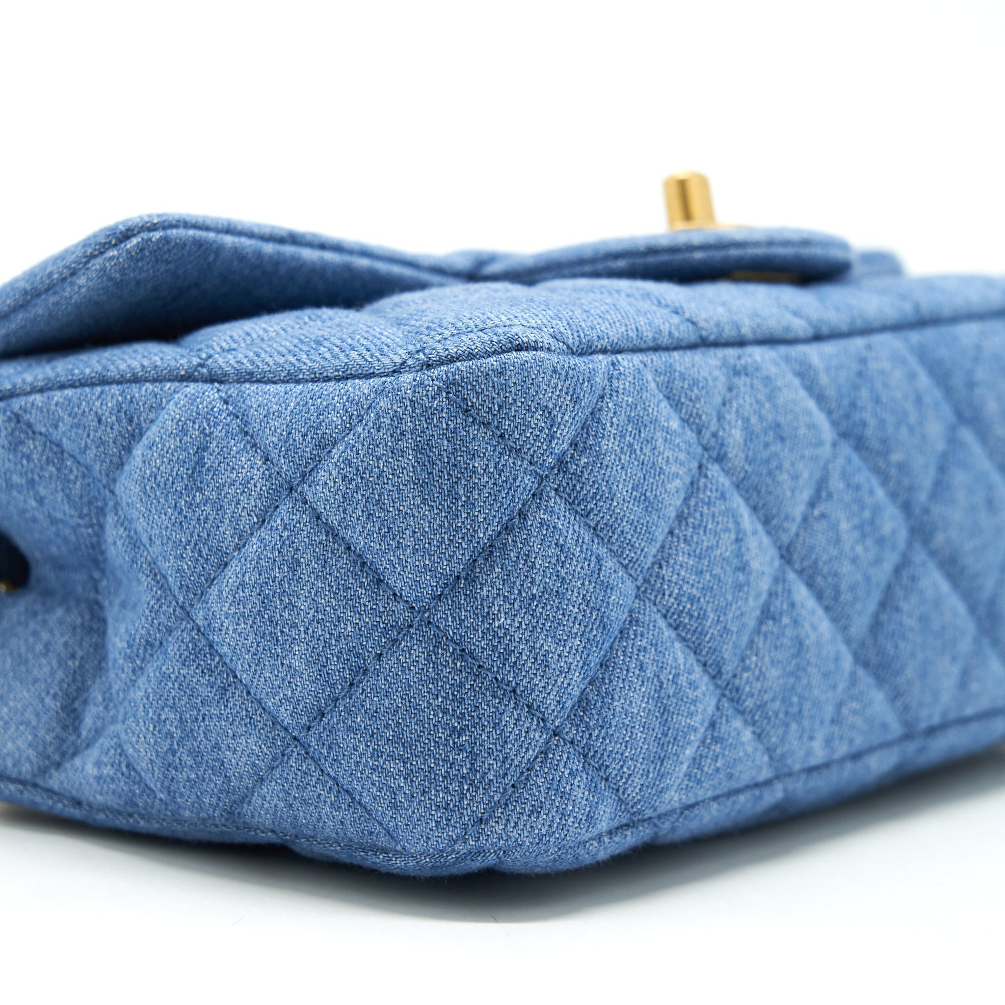 chanel-21k-pearl-crush-mini-rectangular-flap-bag-denim-ghw-microchip