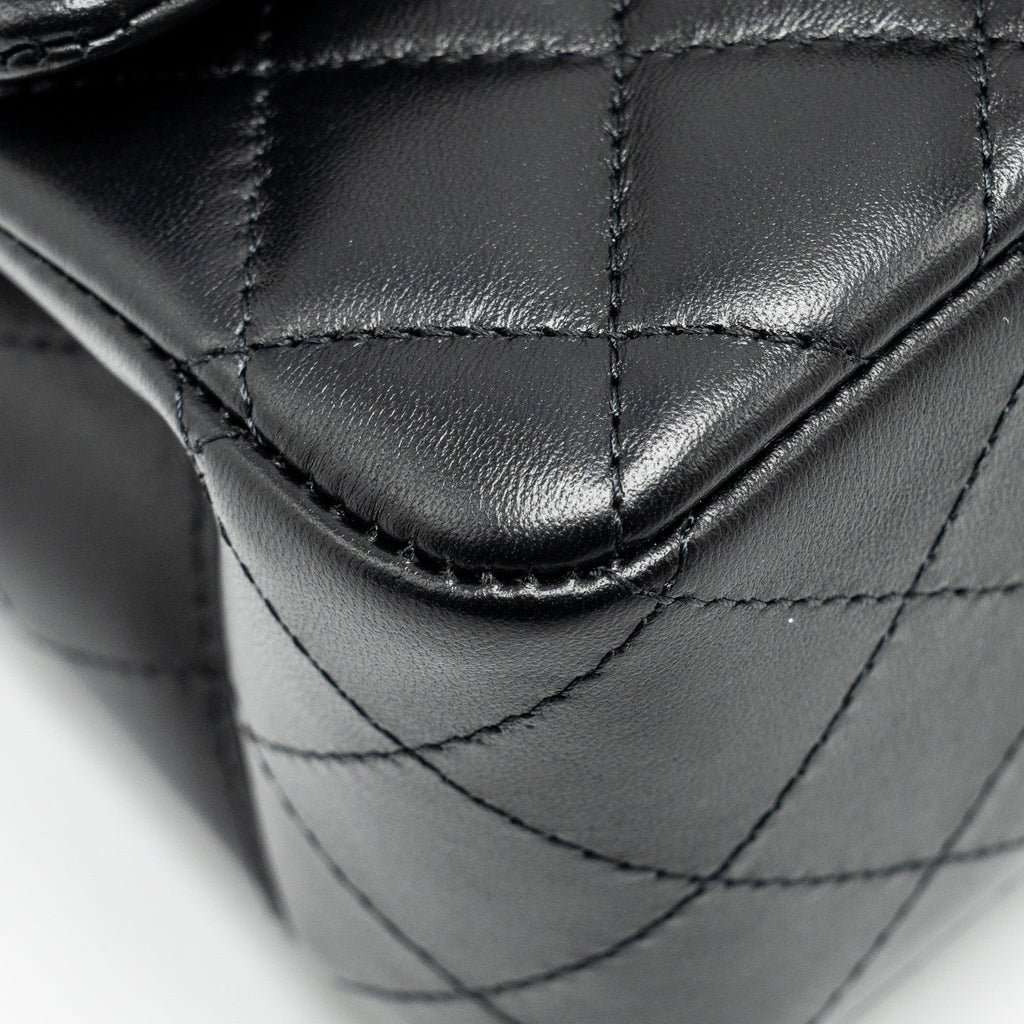 chanel-mini-square-flap-bag-lambskin-black-lghwmicrochip-1