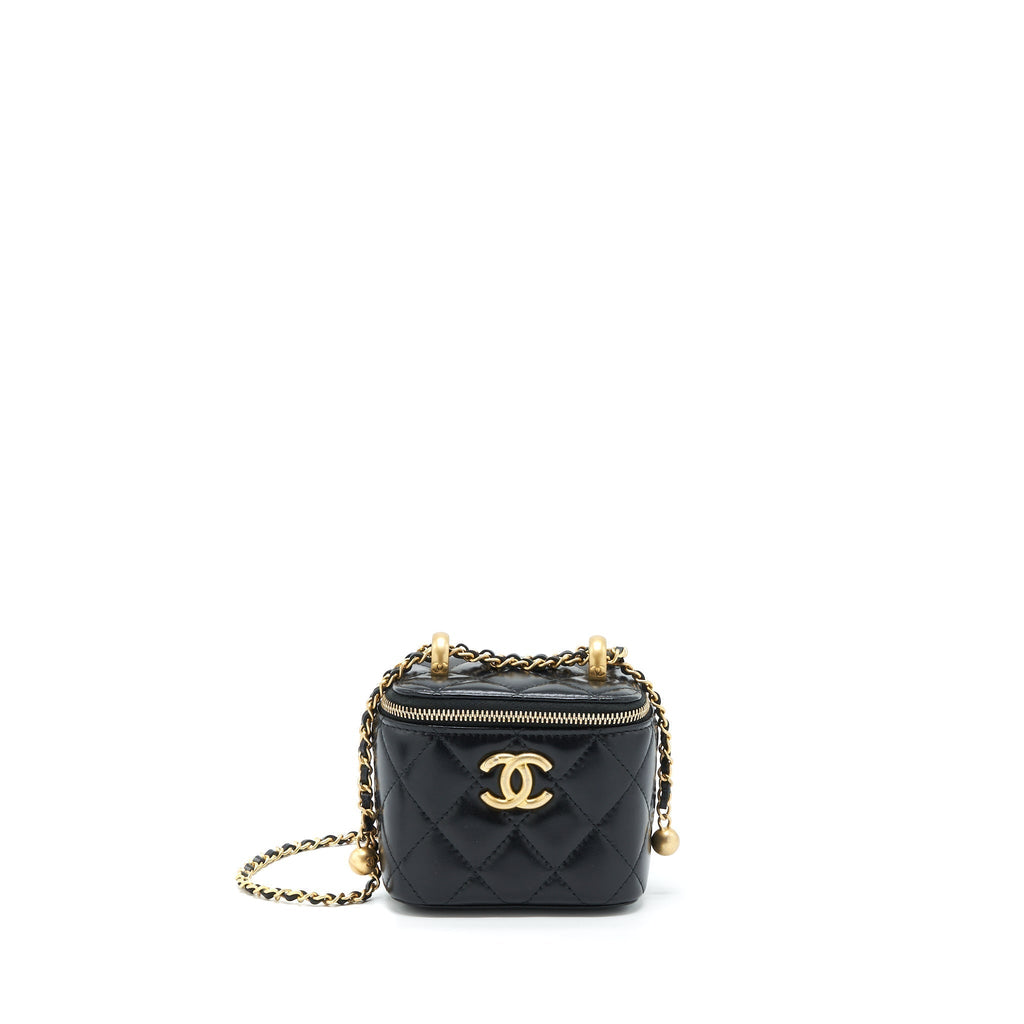 chanel-21a-gold-crush-mini-vanity-case-calfskin-black-ghw-1
