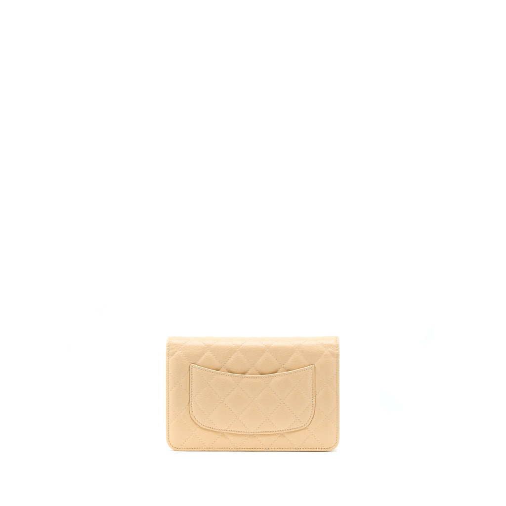chanel-classic-wallet-on-chain-caviar-beige-lghw-microchip
