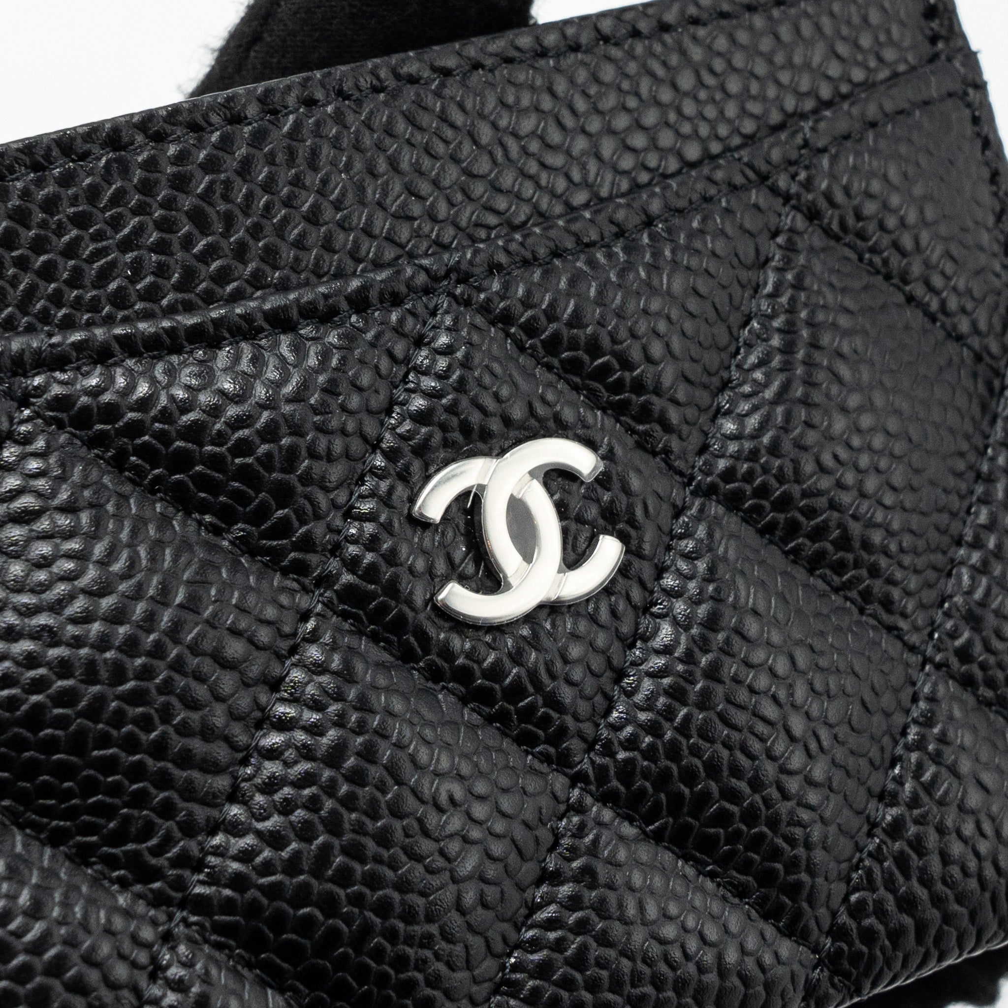 chanel-classic-card-holder-caviar-black-shw-microchip-1