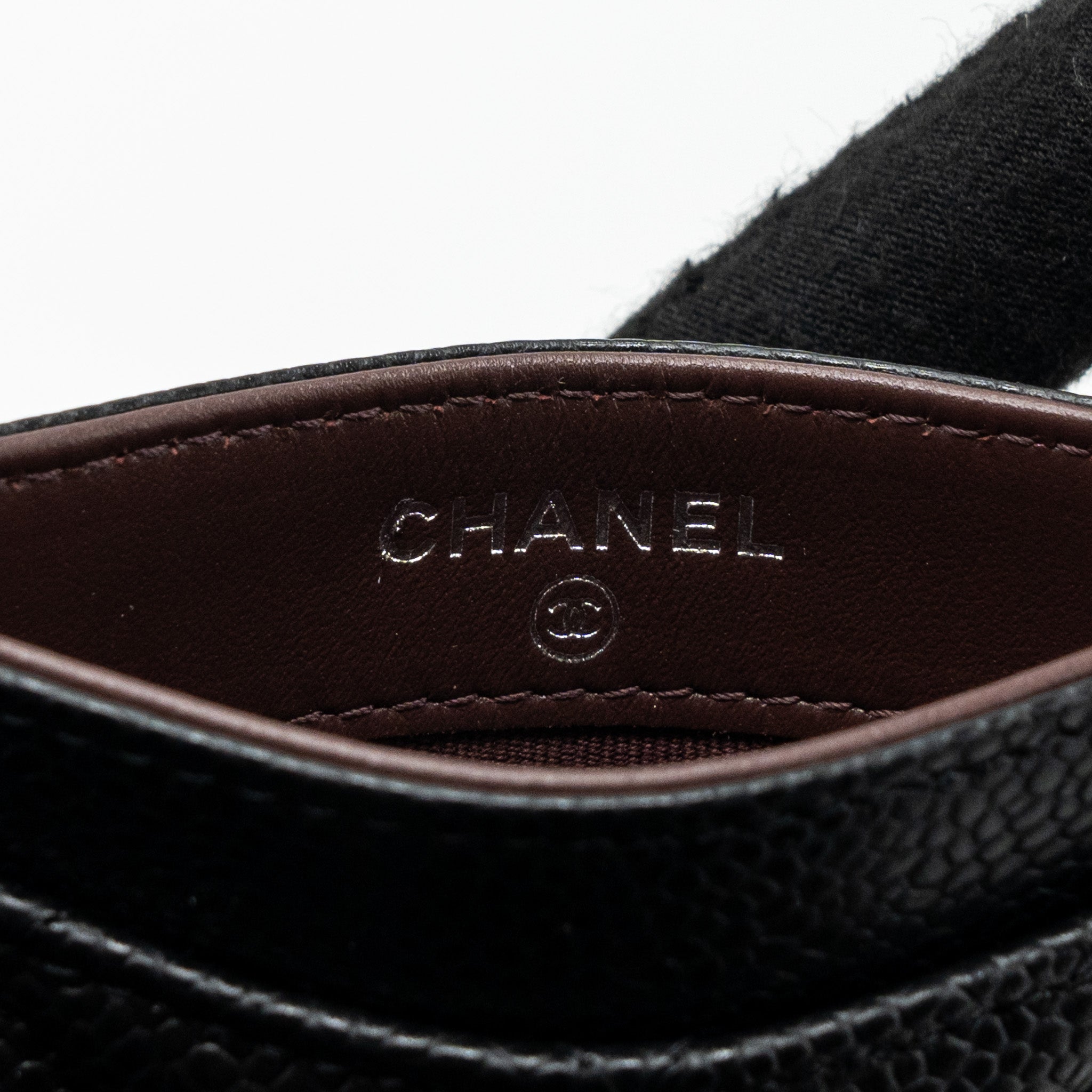 chanel-classic-card-holder-caviar-black-shw-microchip-1