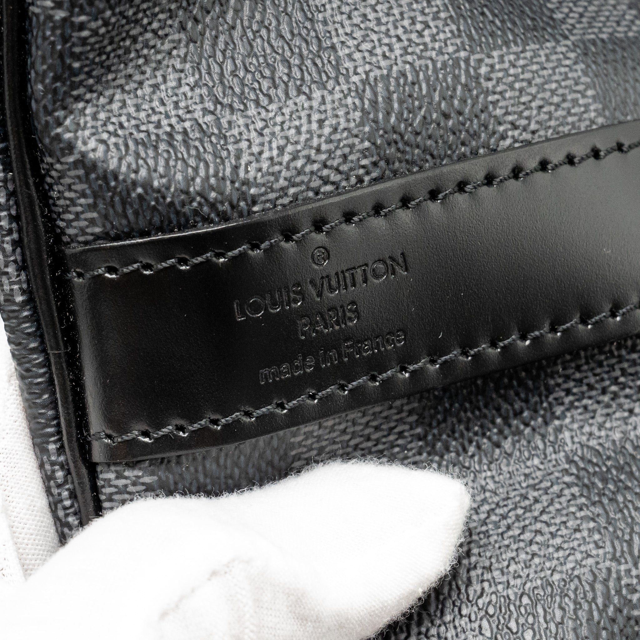 louis-vuitton-keepall-bandouliere-45-damier-graphite-canvas-black-shw