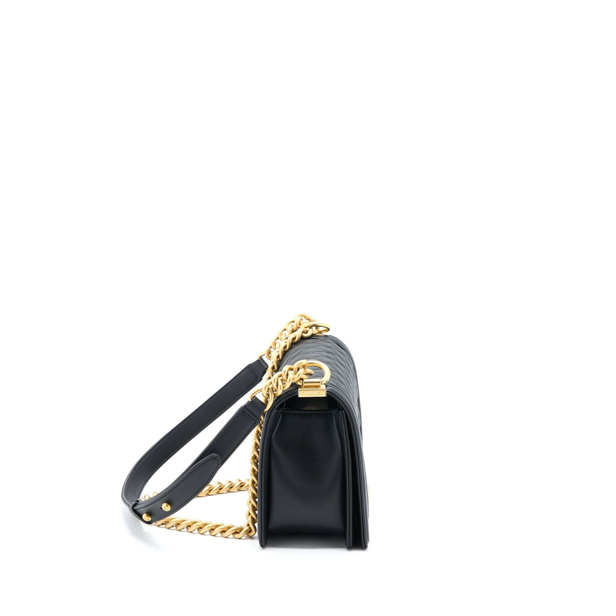 chanel-medium-boy-bag-calfskin-black-ghw-1