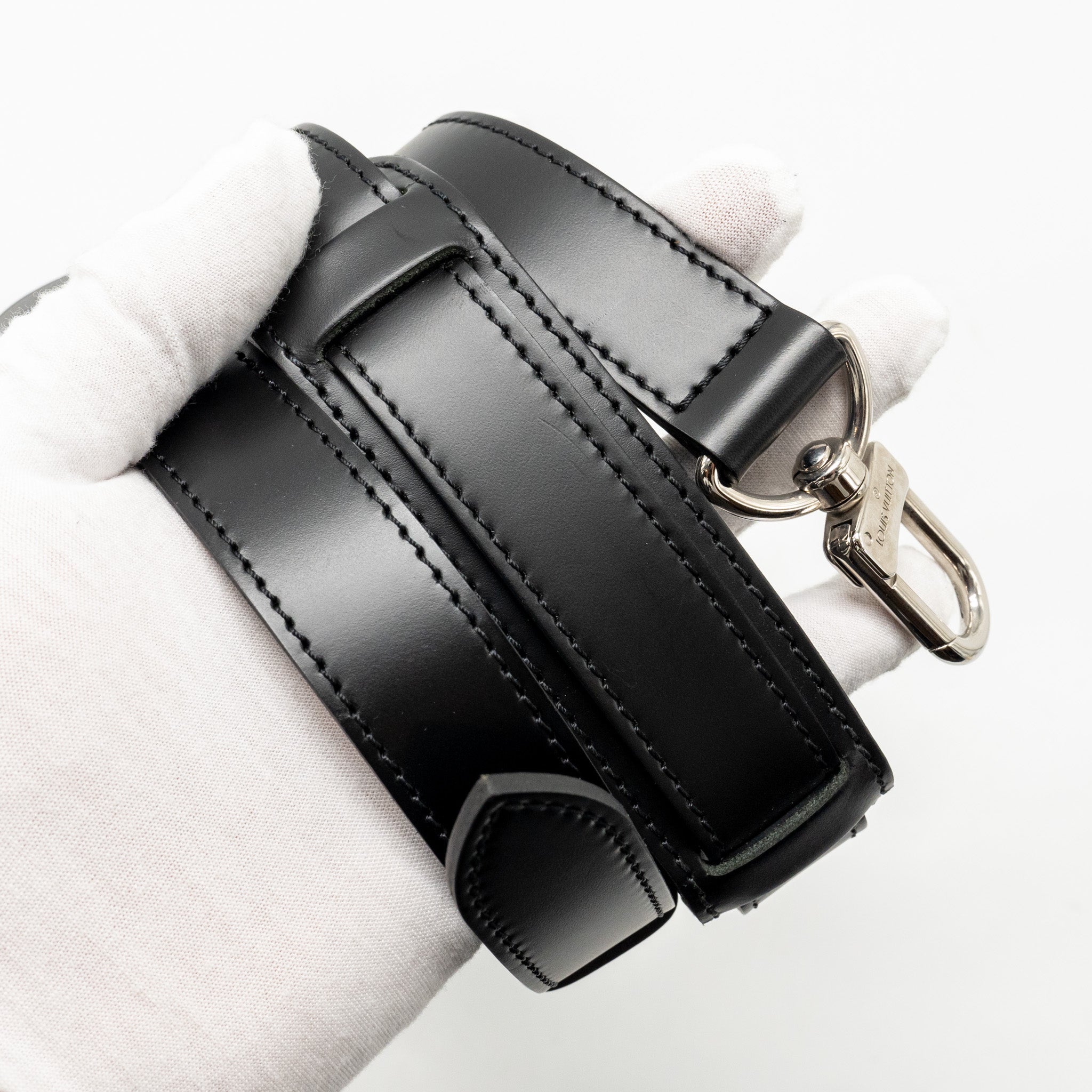louis-vuitton-keepall-bandouliere-45-damier-graphite-canvas-black-shw