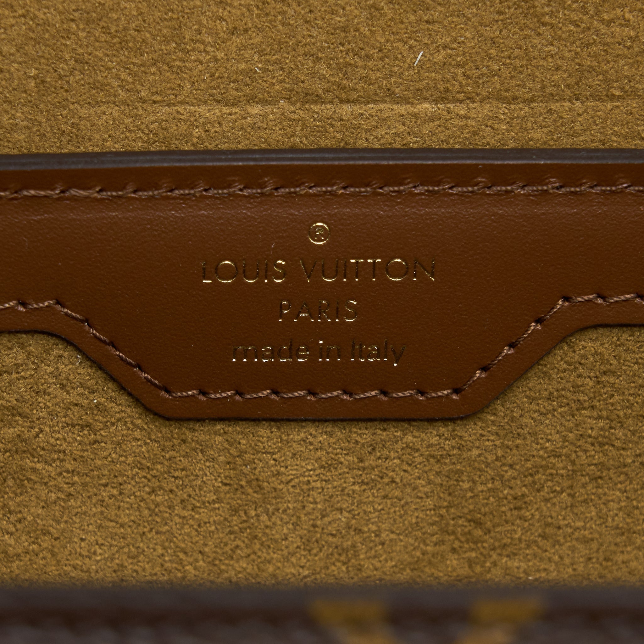 louis-vuitton-papillon-trunk-monogram-canvas-ghw-1