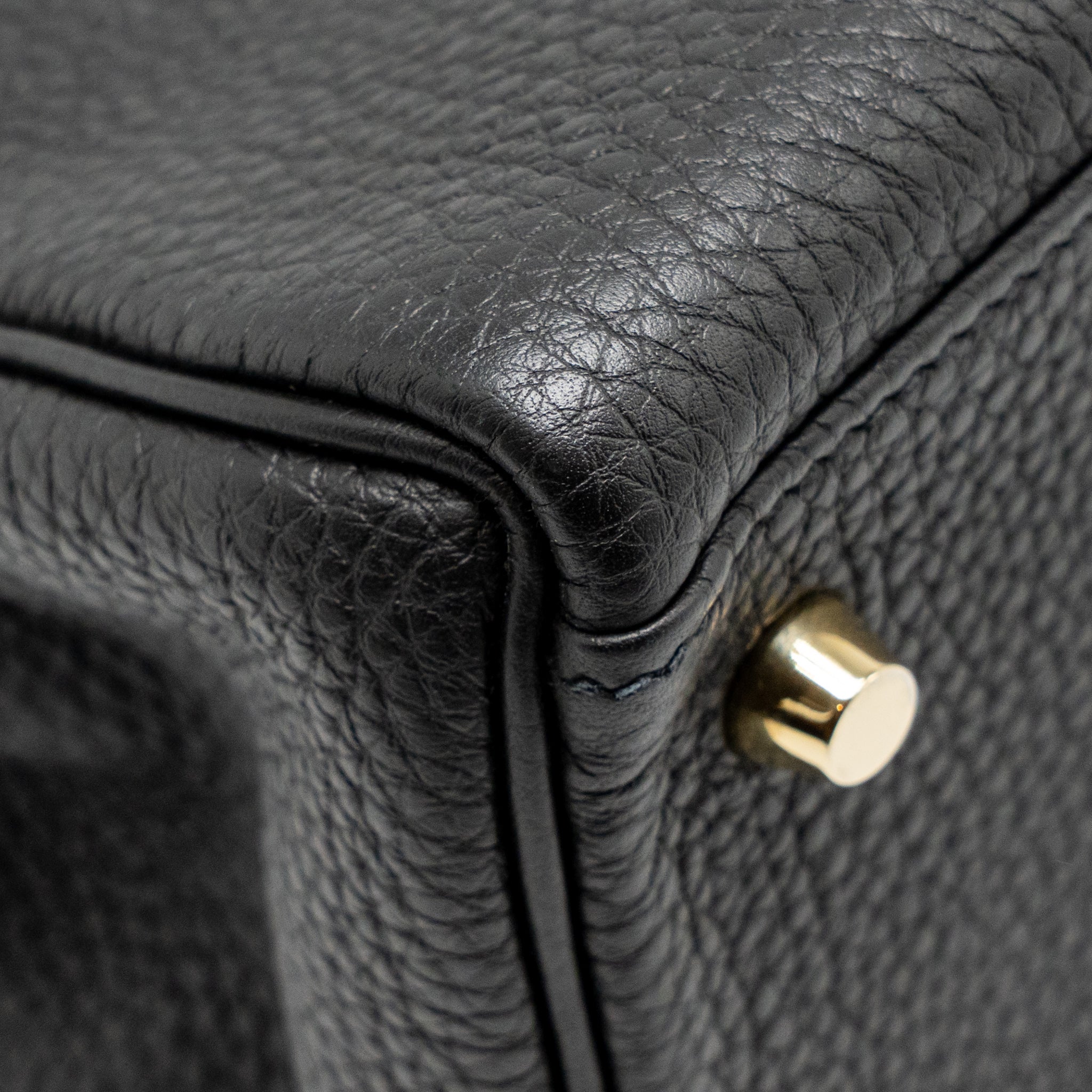 hermes-kelly-28-togo-black-ghw-stamp-x