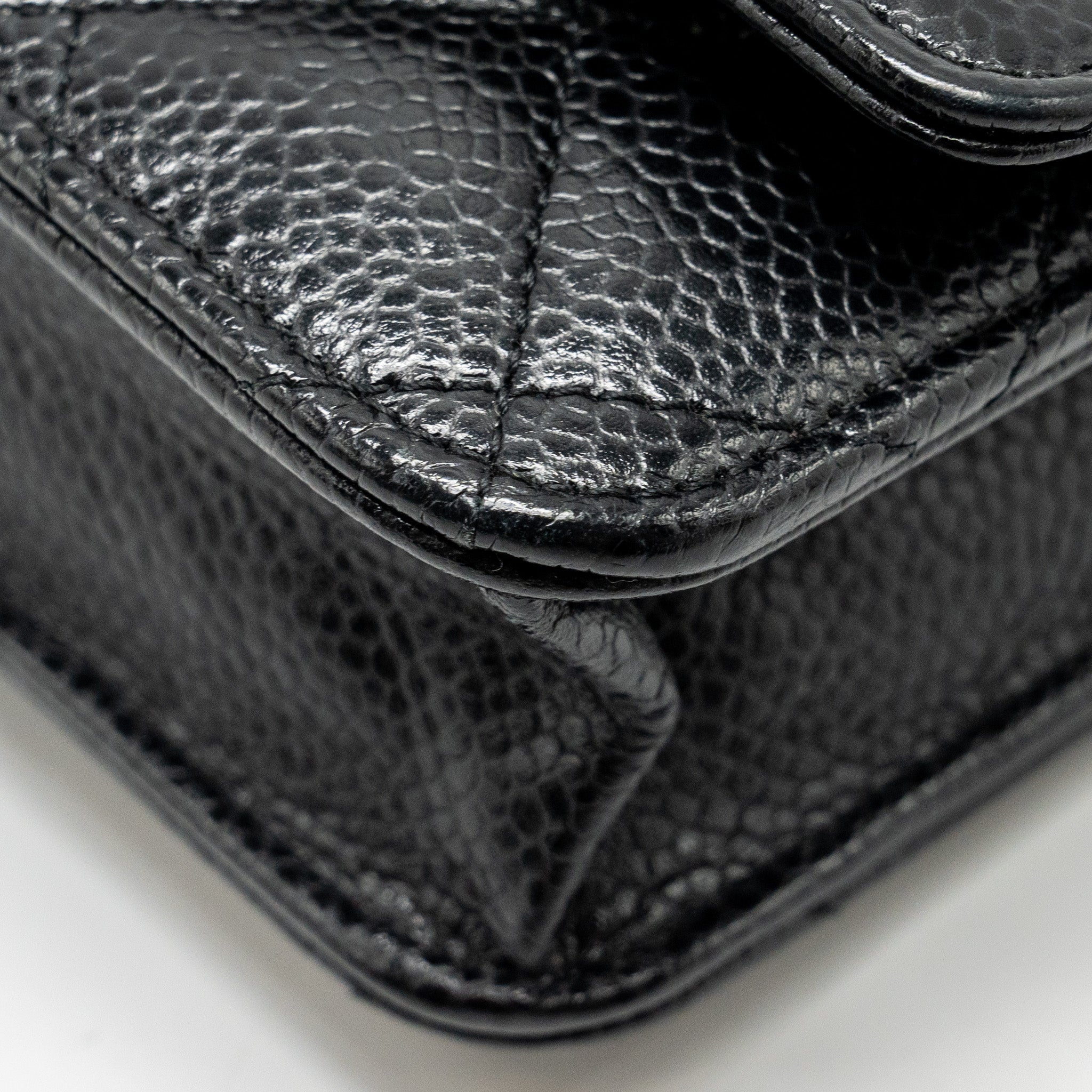 chanel-classic-wallet-on-chain-caviar-black-shw-9