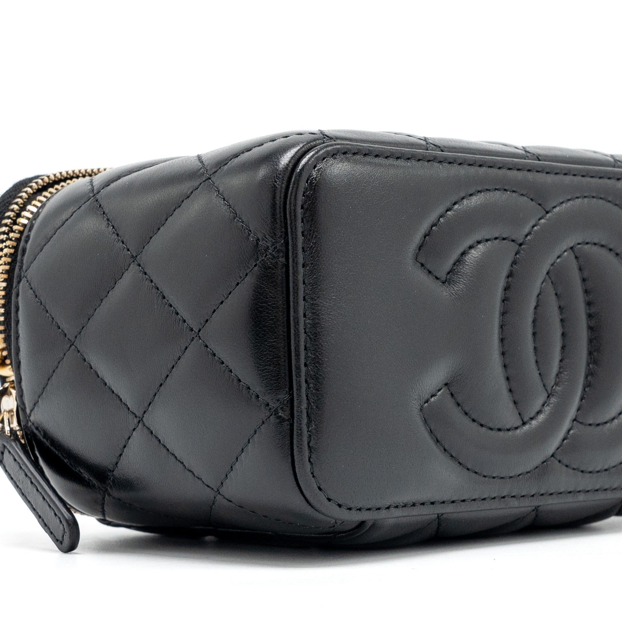 chanel-22k-gold-pillar-adjustable-chain-long-vanity-lambskin-black-ghw-microchip-2