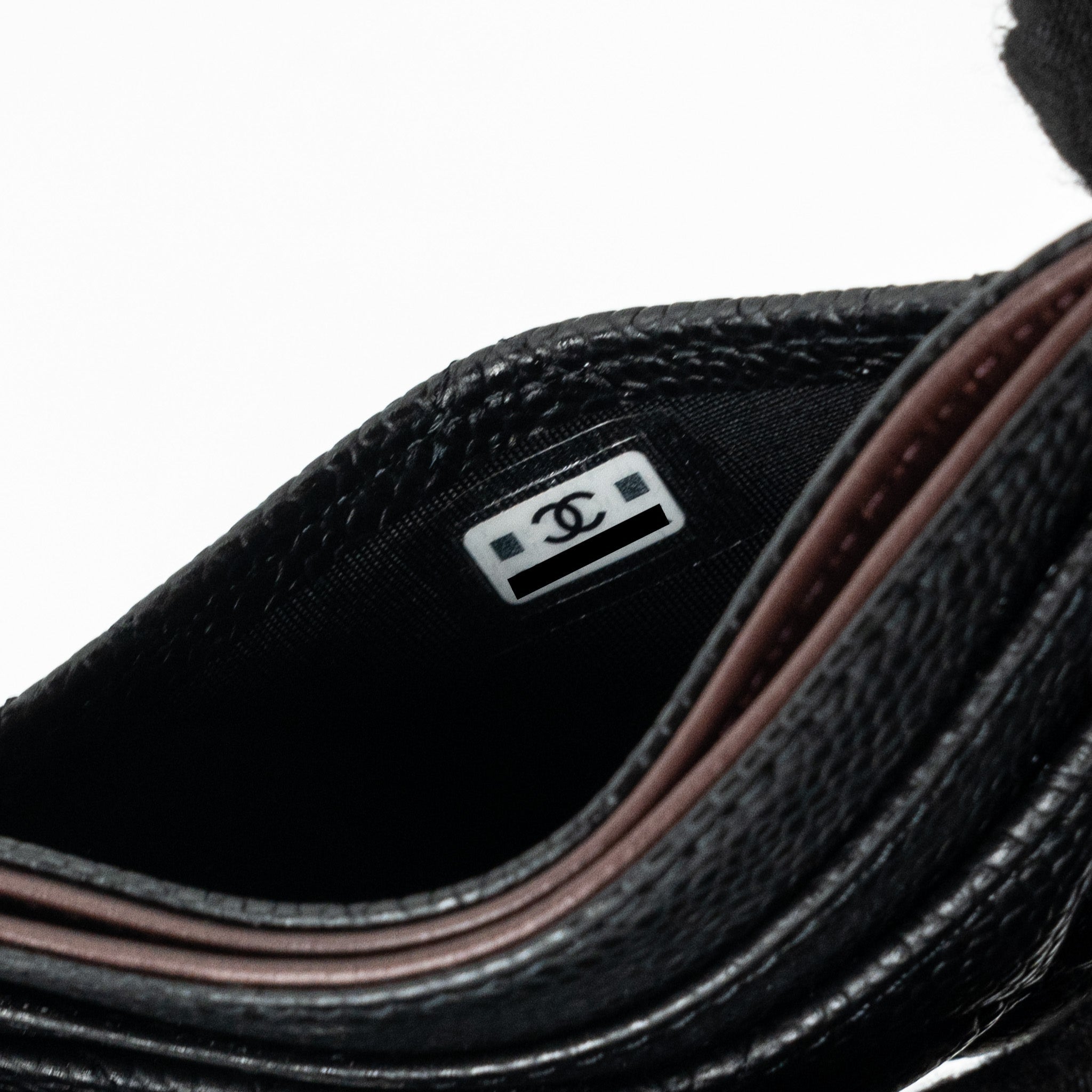 chanel-classic-card-holder-caviar-black-shw-microchip-1