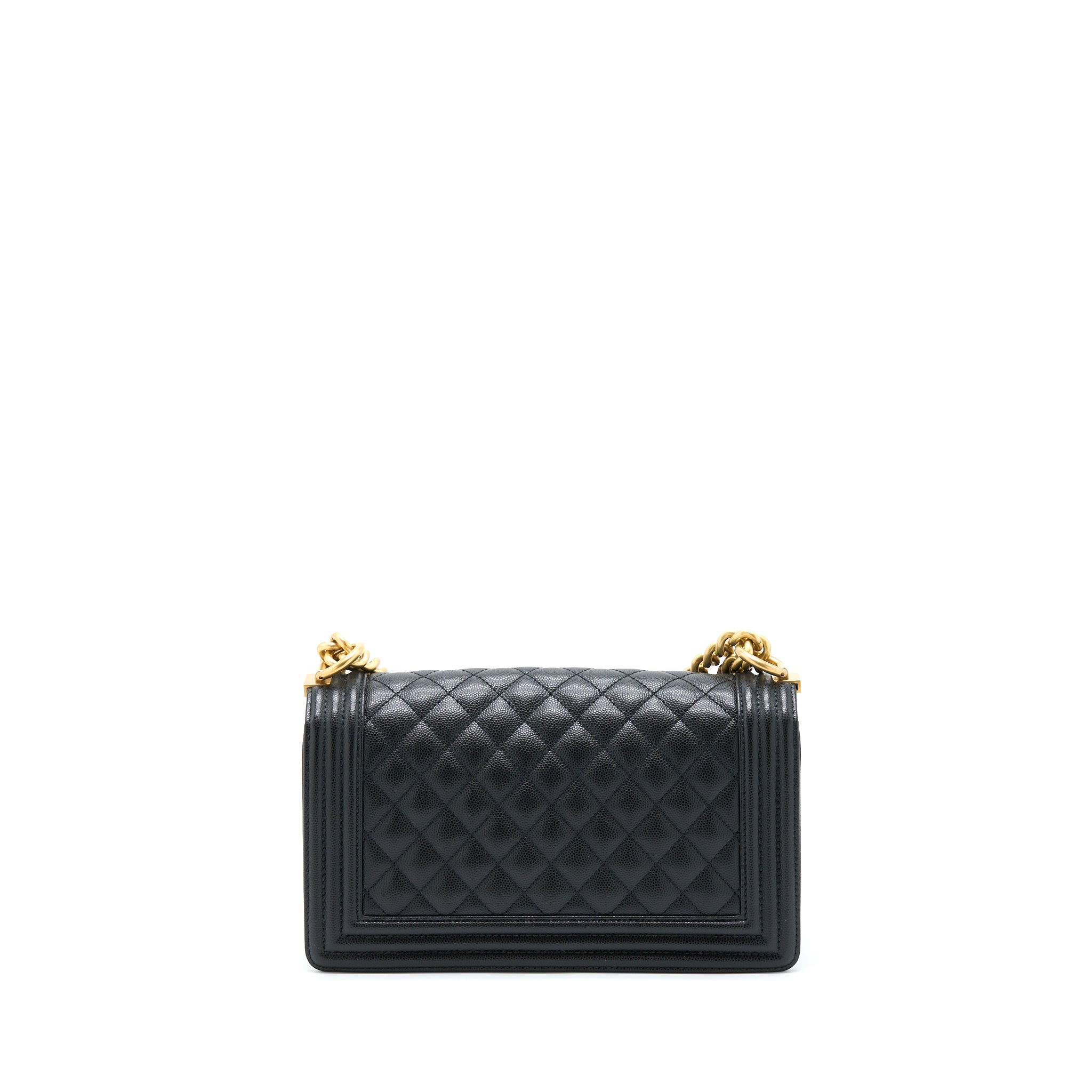 chanel-medium-boy-bag-caviar-black-brushed-ghw