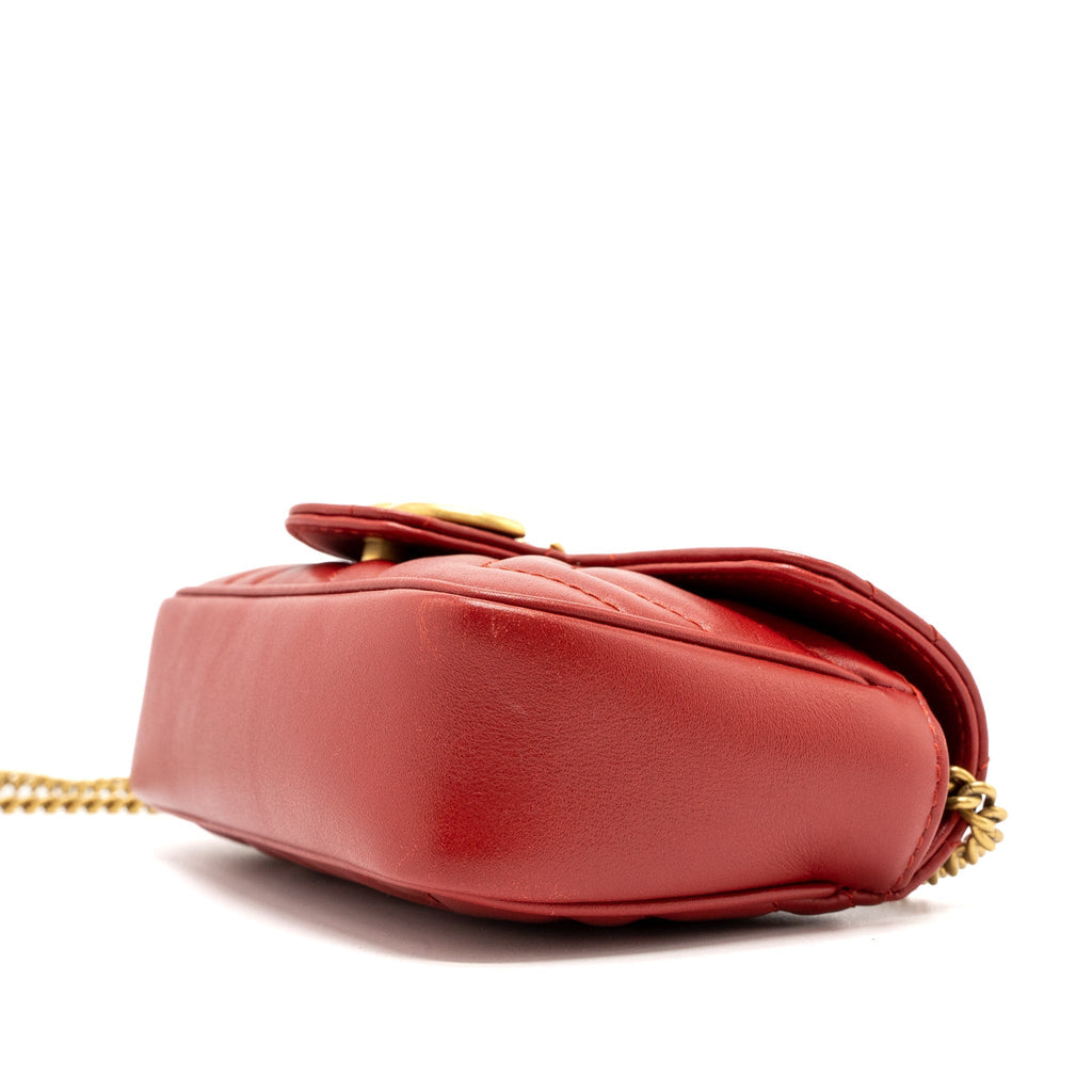 gucci-gg-marmont-super-mini-bag-matelasse-red-brushed-ghw