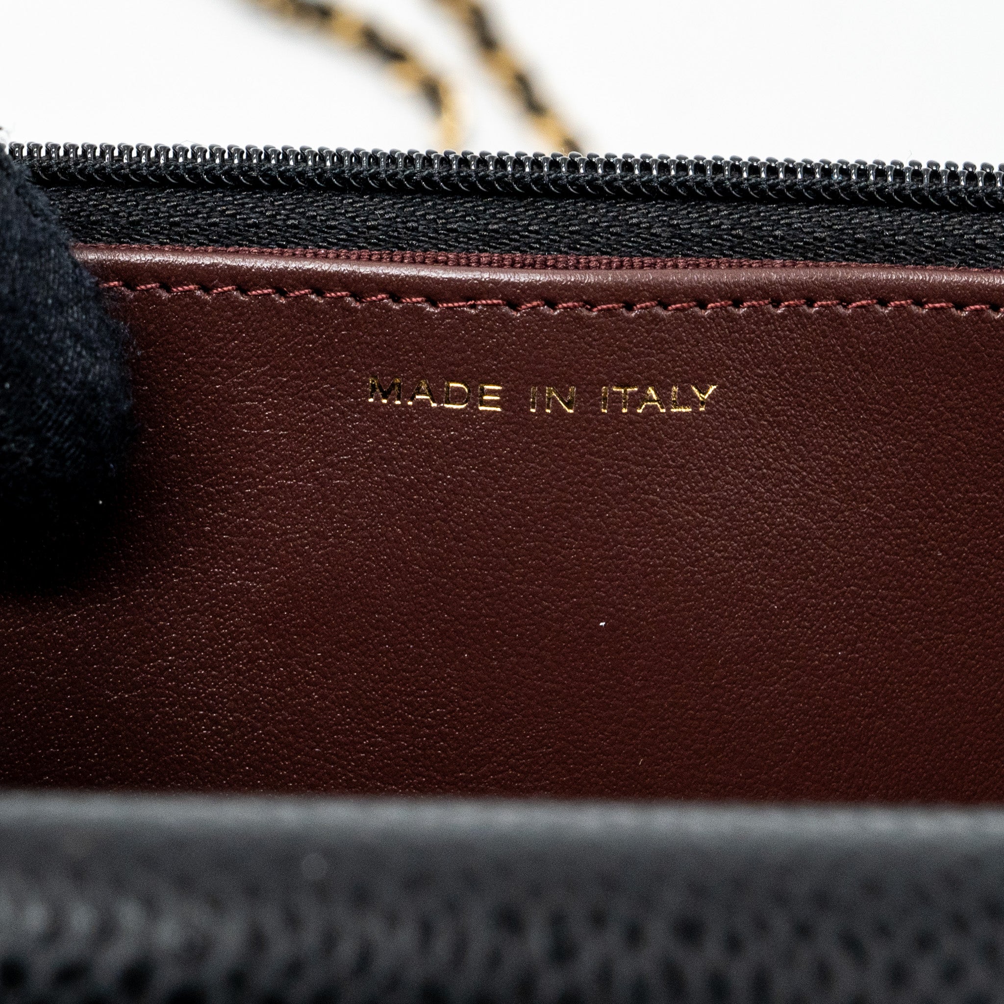 chanel-classic-wallet-on-chain-caviar-black-ghw-microchip-20