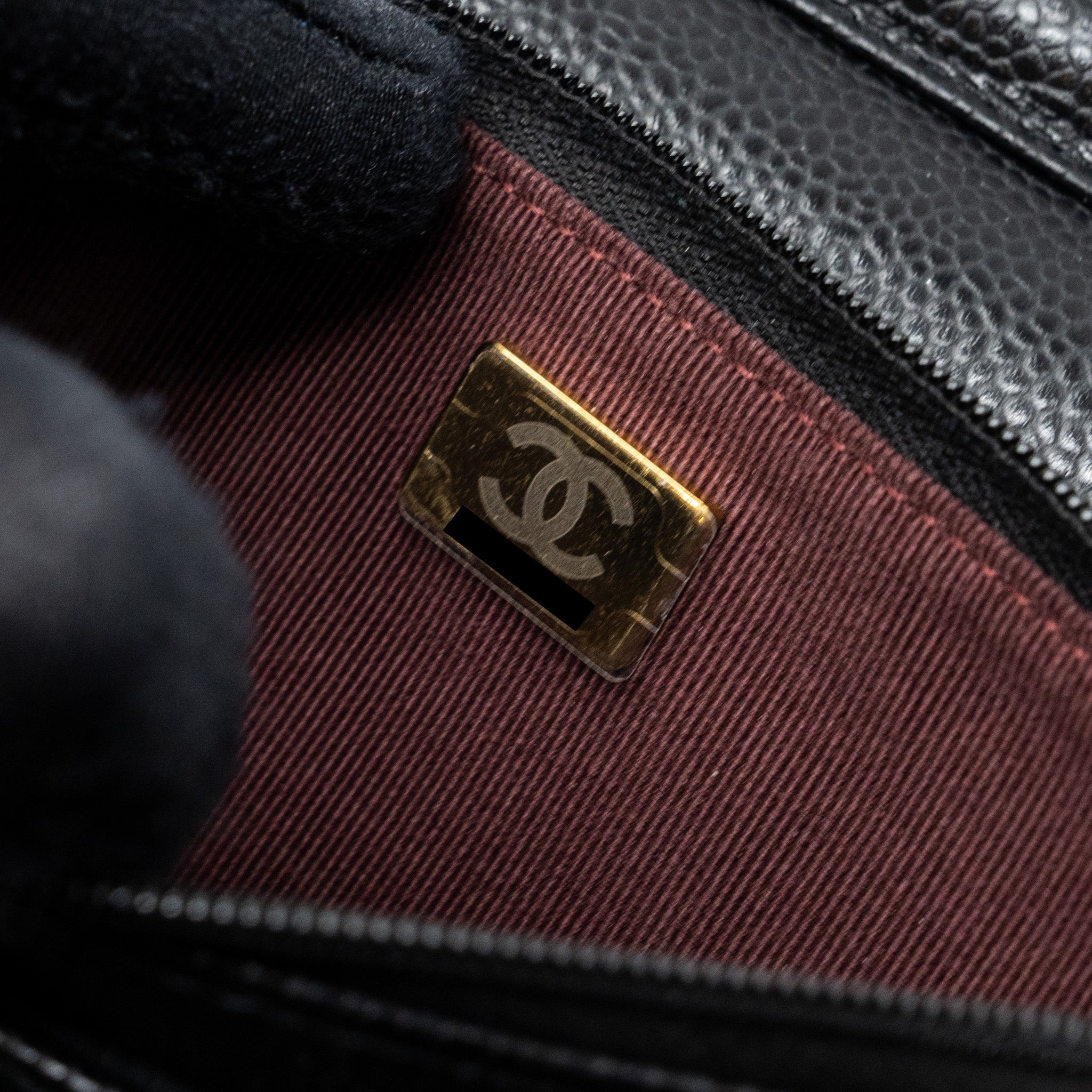 chanel-classic-wallet-on-chain-caviar-black-ghw-microchip-20