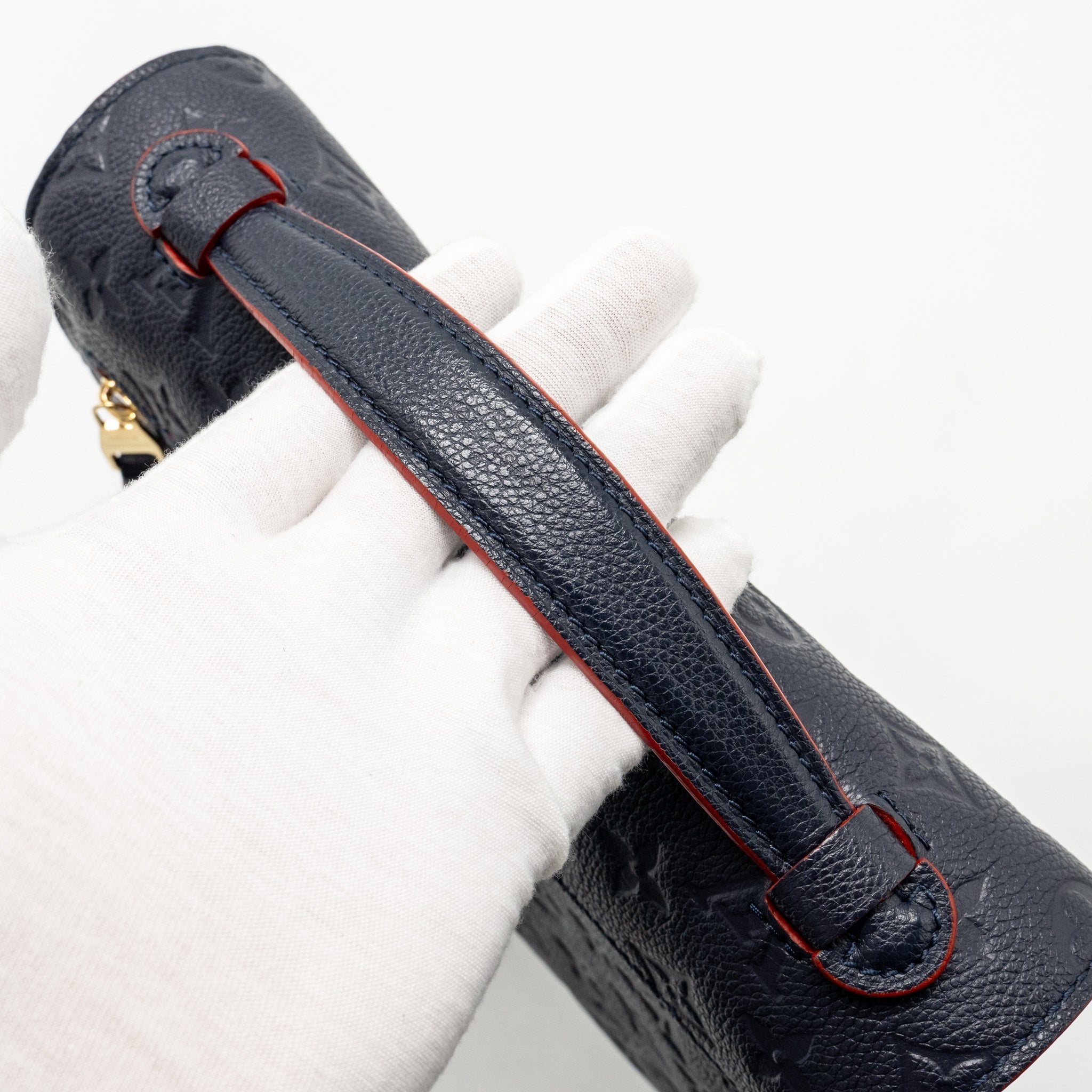 louis-vuitton-pochette-metis-monogram-empreinte-marine-rouge-ghw-copy