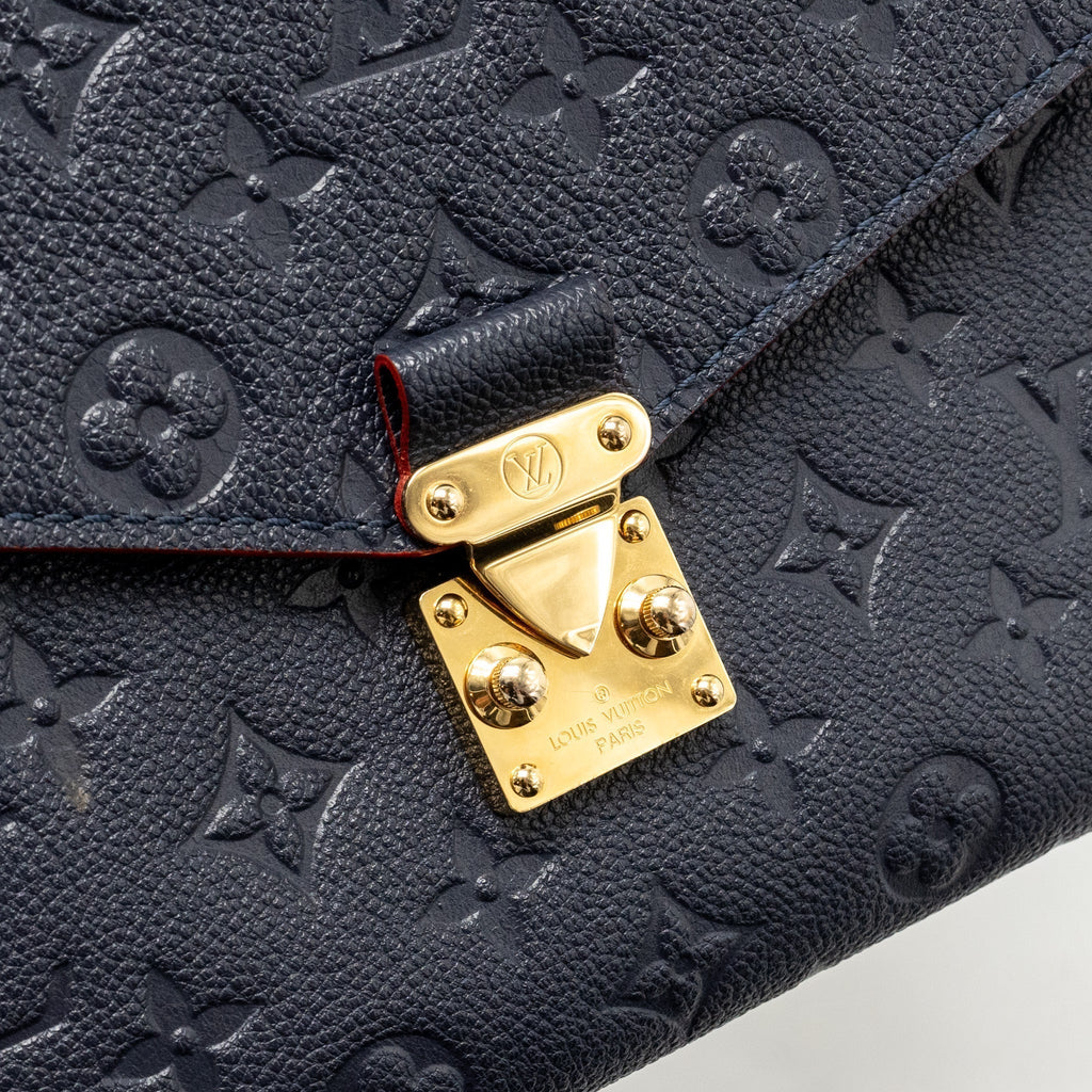 louis-vuitton-pochette-metis-monogram-empreinte-marine-rouge-ghw-copy