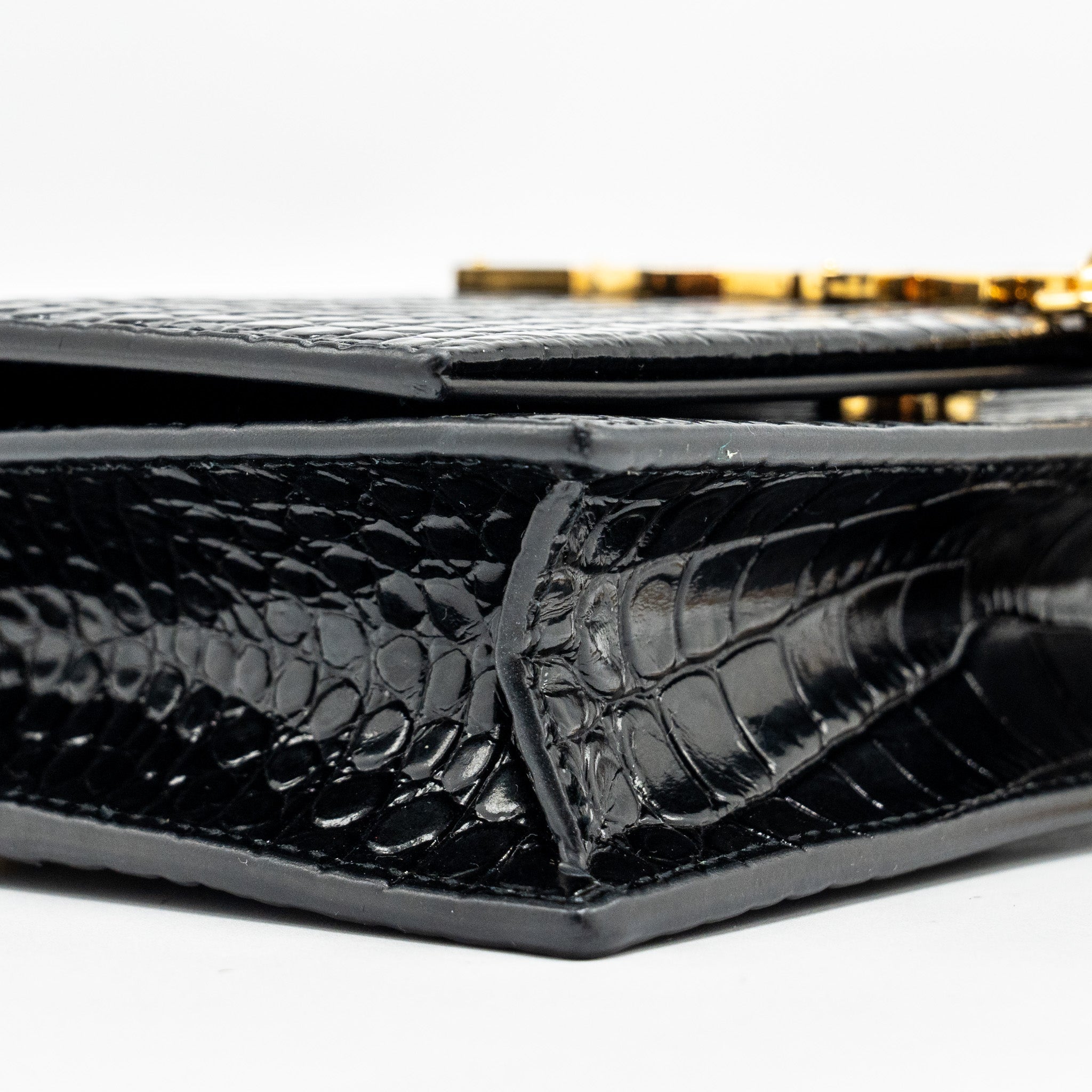 saint-laurent-ysl-kate-tassel-croc-embossed-calfskin-black-ghw